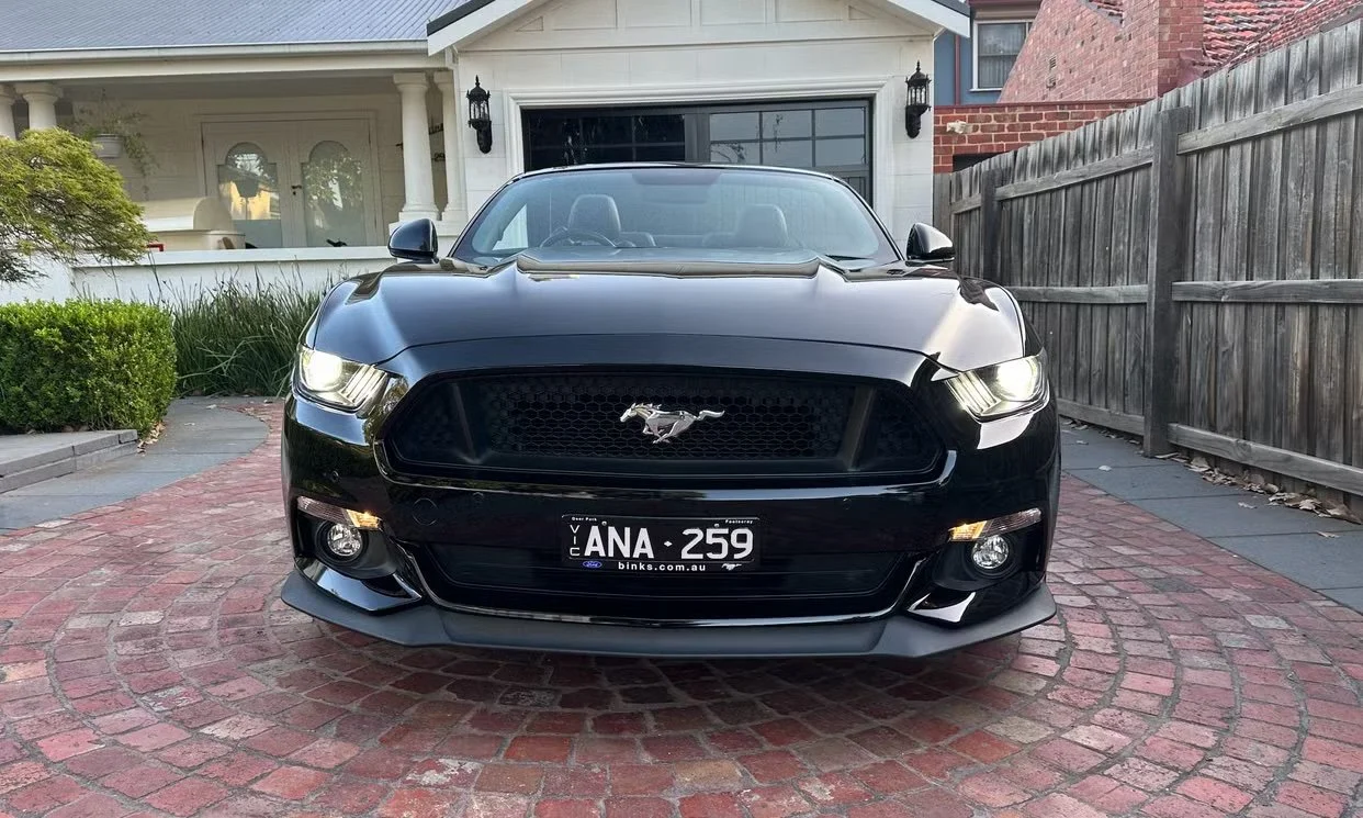 Ford MUSTANG 2017 3.jpeg