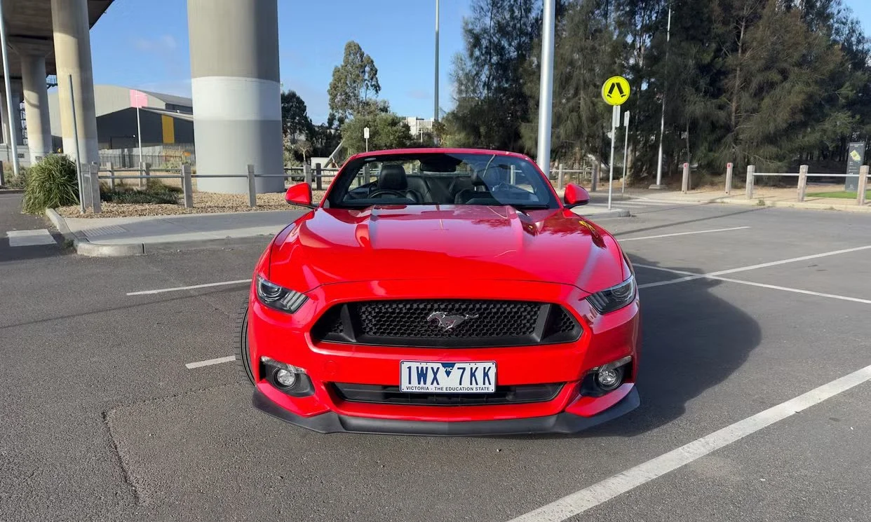 Ford MUSTANG 2016 5.jpeg