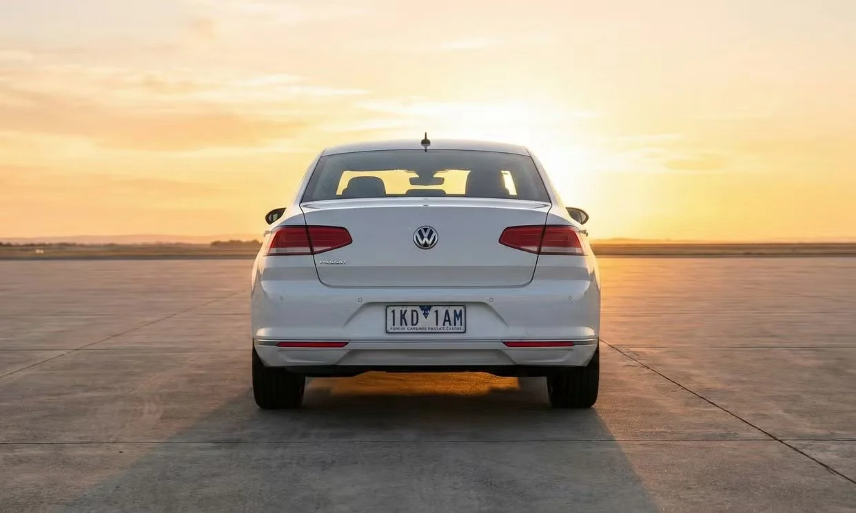 Volkswagen PASSAT 2017 3 copy.jpg