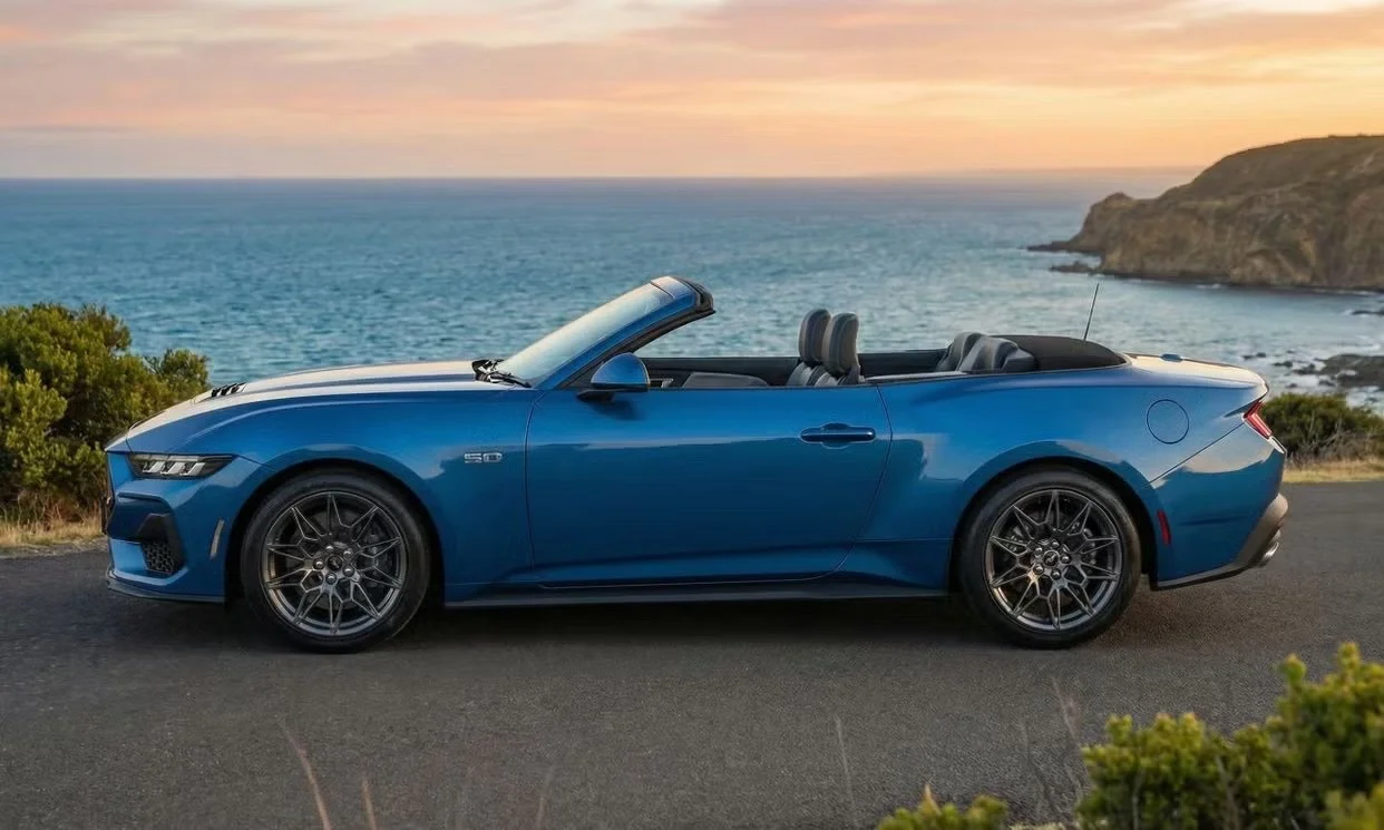 Ford MUSTANG 2024 5 copy.jpg