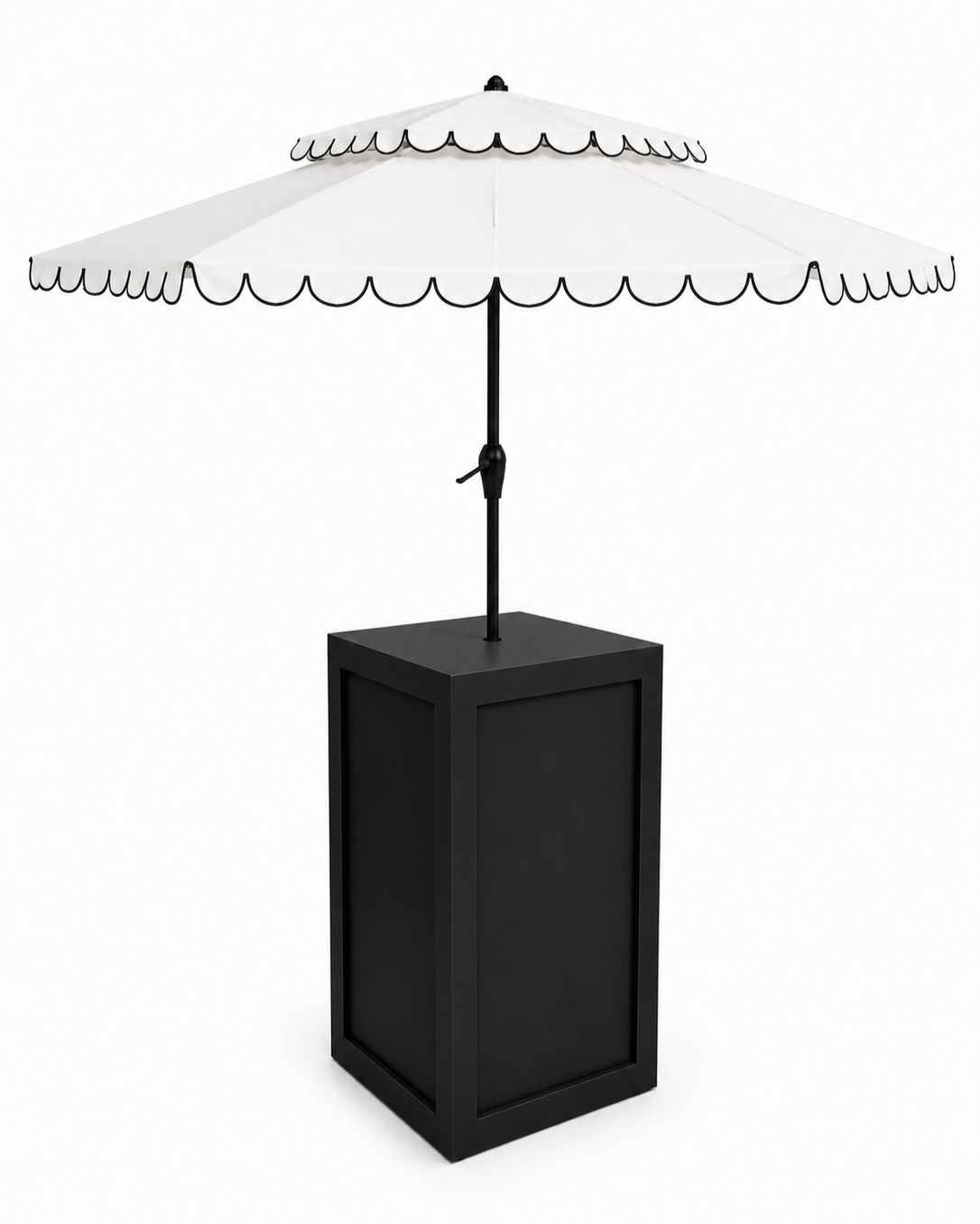 SanJuan Black Table + Scallop Umbrella