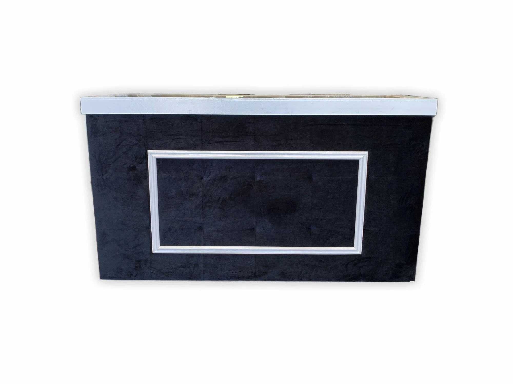 6' Black with White Trim