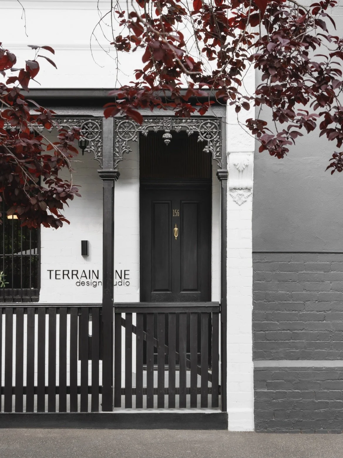 @terrain9_designstudio is a South Melbourne based Victorian terrace, reimagined in shadow and restraint.
 Adorned in its dark tones, softened light and quiet contrast, Terrain Nine strikes the perfect balance between heritage bones and contemporary d