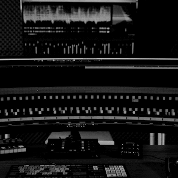 Een Gifje van de Mixing en Mastering Studio van Kudo Media