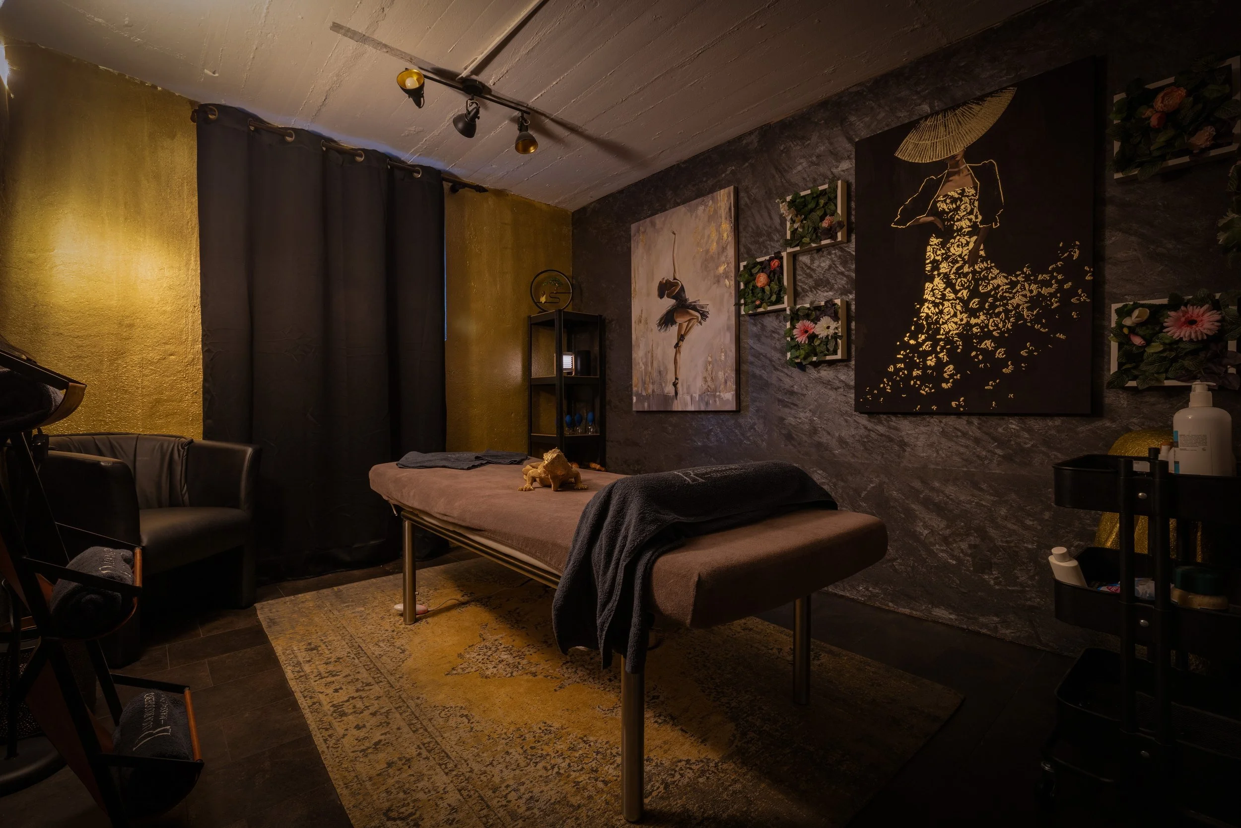 Massgezimmer rustikal