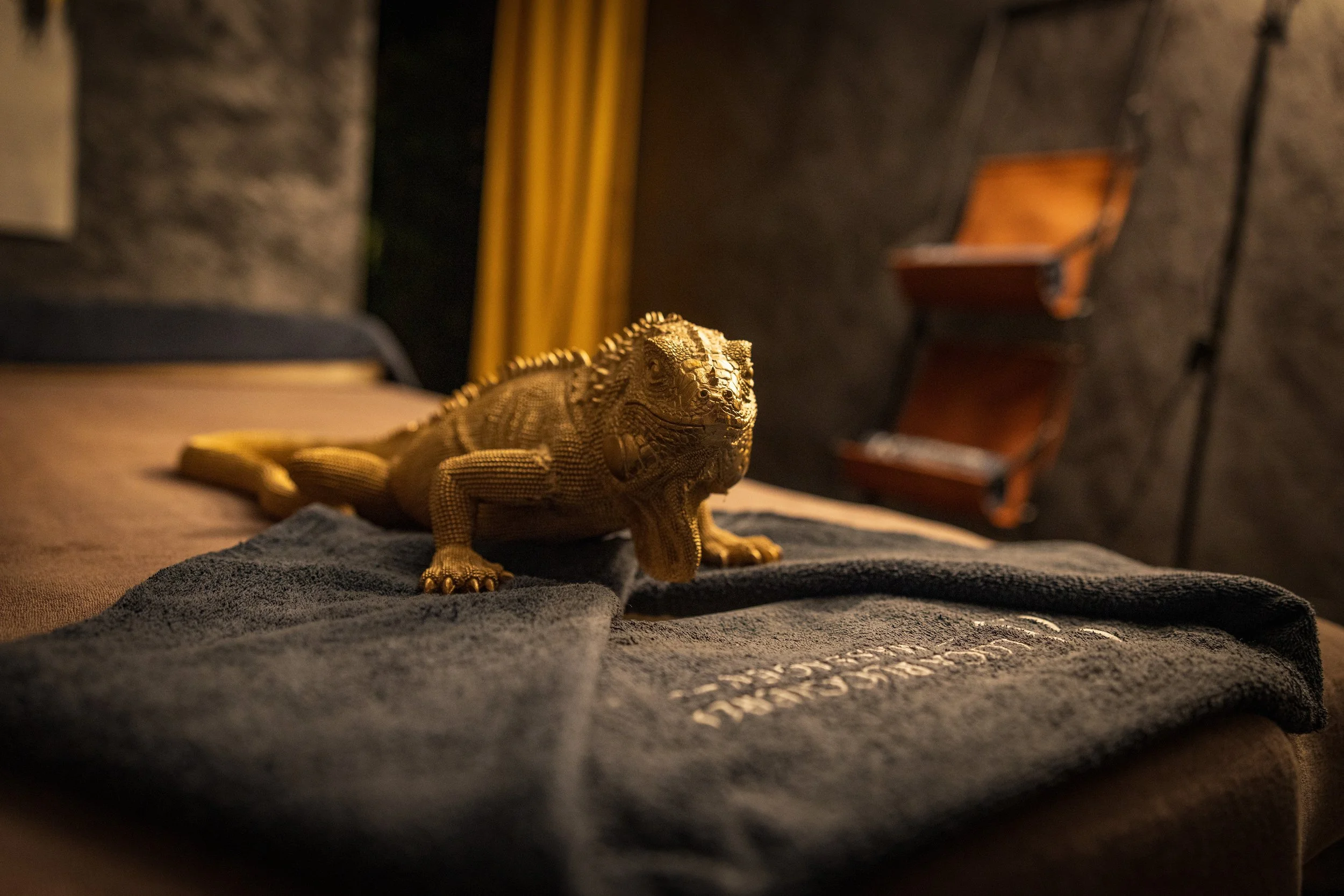 Massgezimmer rustikal