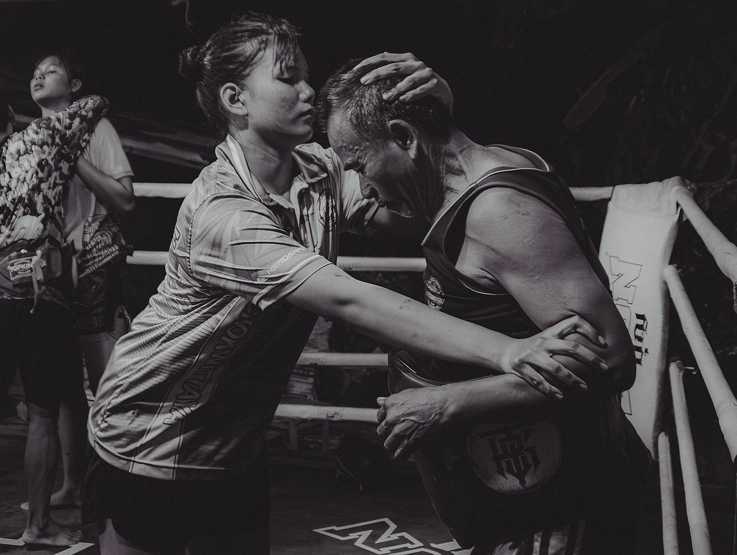 There&rsquo;s been a substantial rise in foreign female fighters coming to Thailand in search of real fight opportunities. But one gym in particular has been pushing the glass ceiling long before this wave began.

Por Muangphet, a traditional gym in 