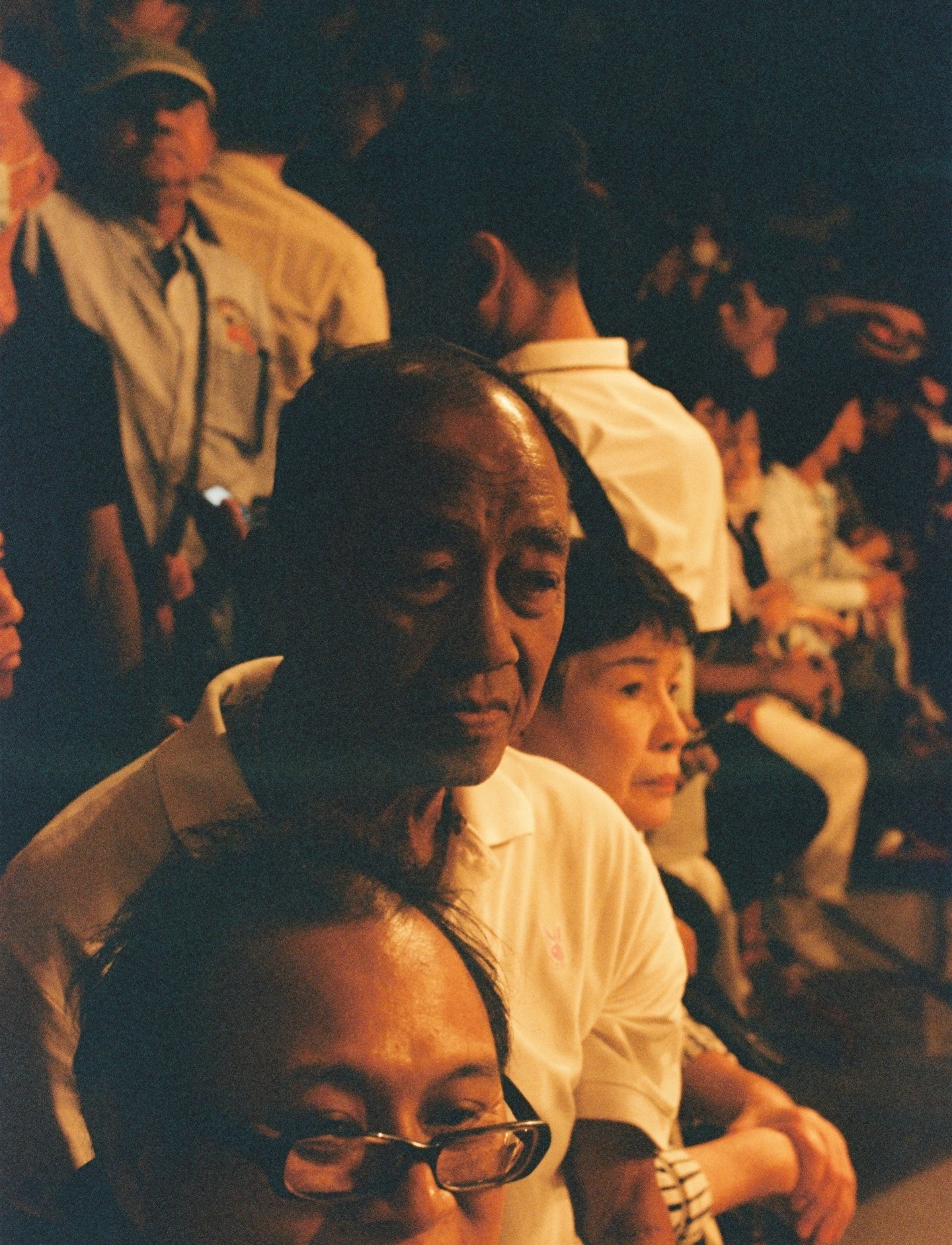 Ringside faces at a Muay stadium #muaythai #muaythai #filmphotography #filmphotographer #kodak