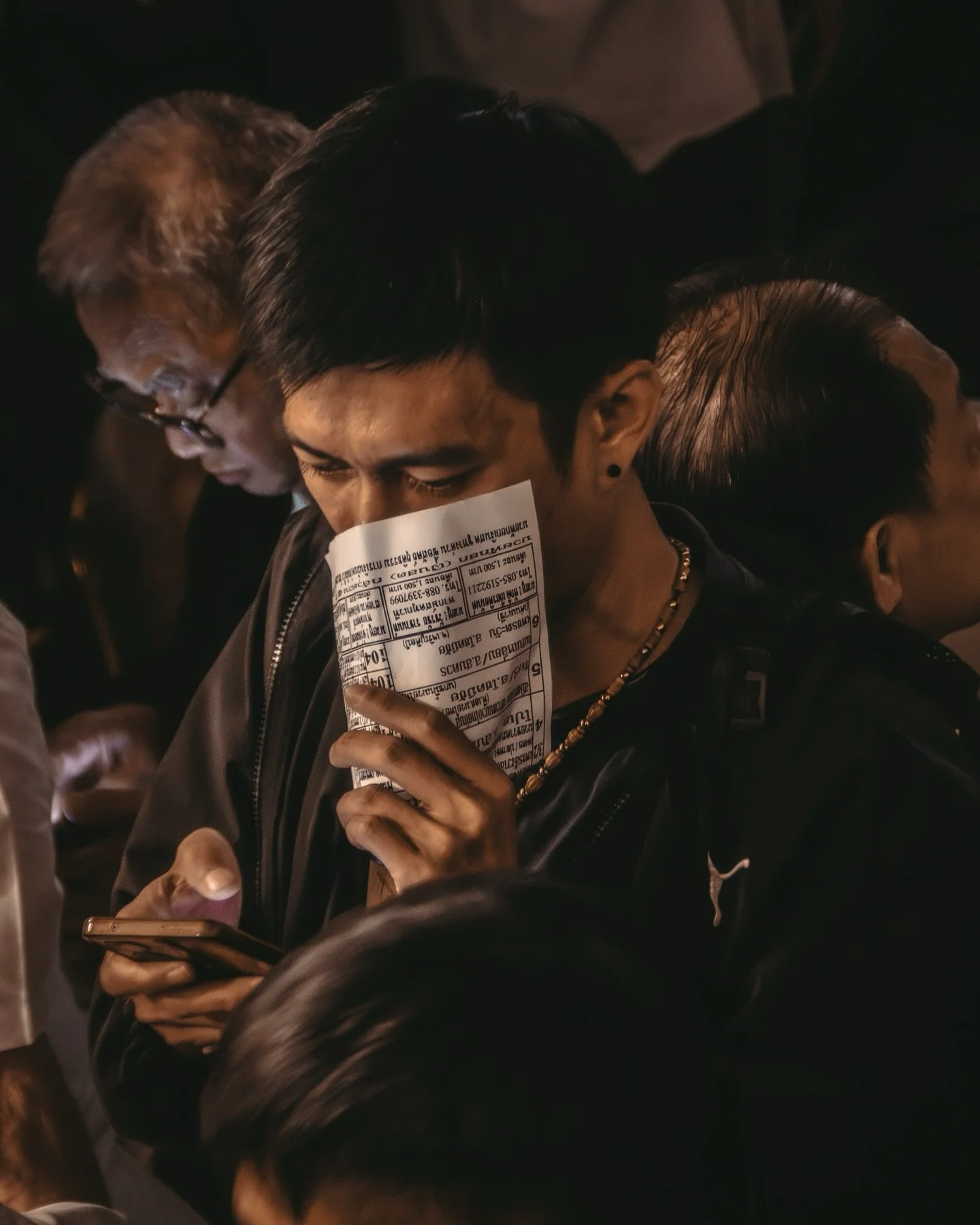 📻 📑 

#muaythai #muaythaiphotography #nakmuay #muaythaiculture #photography