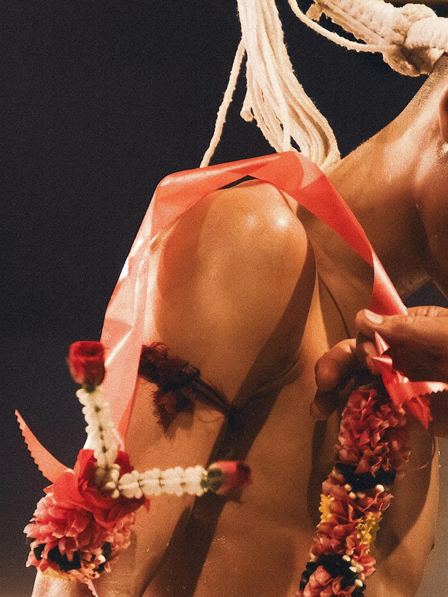 พวงมาลัย 
.
.
.
#muaythaiphotography #iamaphotographer #photo #photography #nakmuay