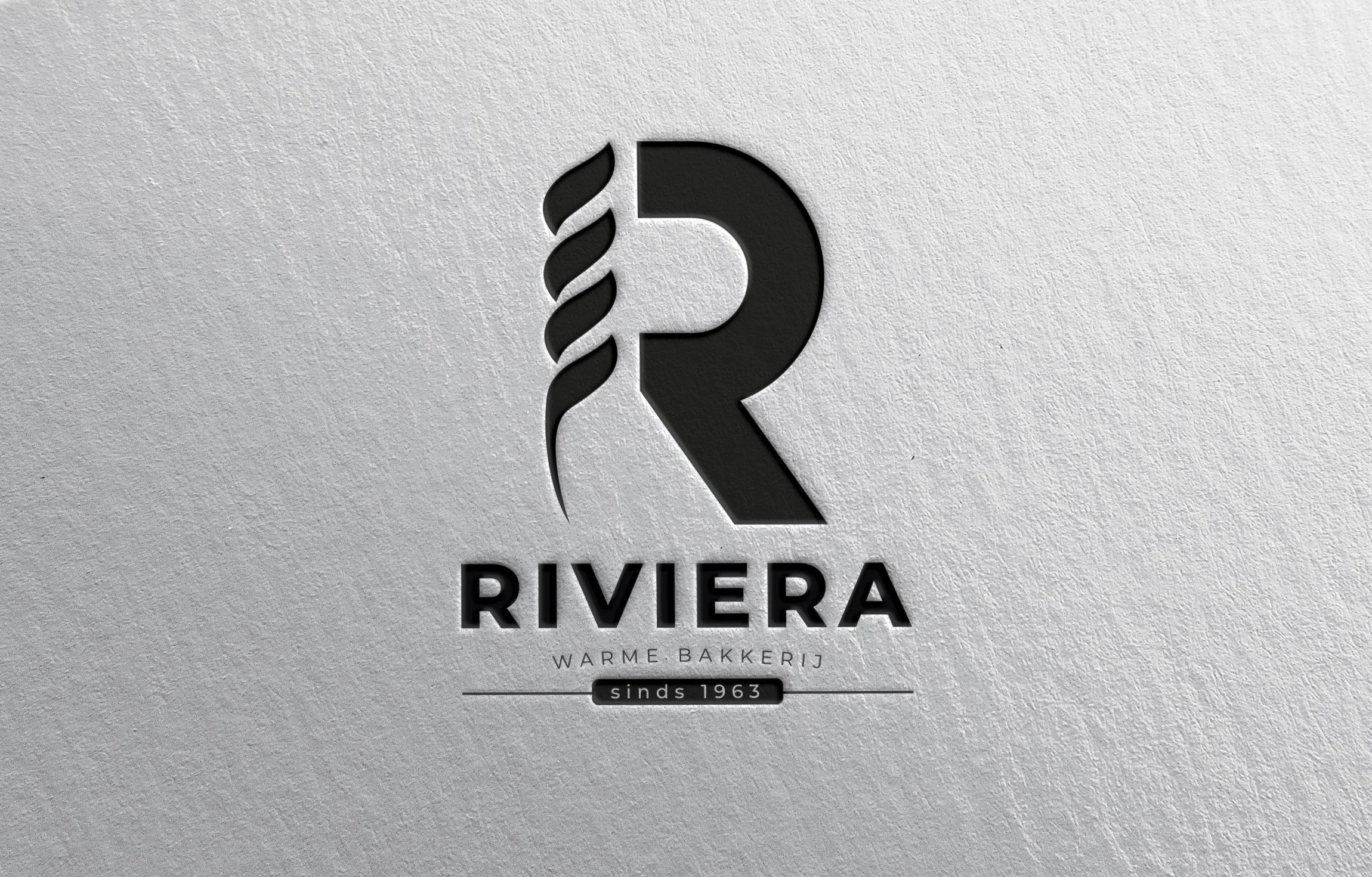 RIVIERA_LOGO_MOCKUP.jpg