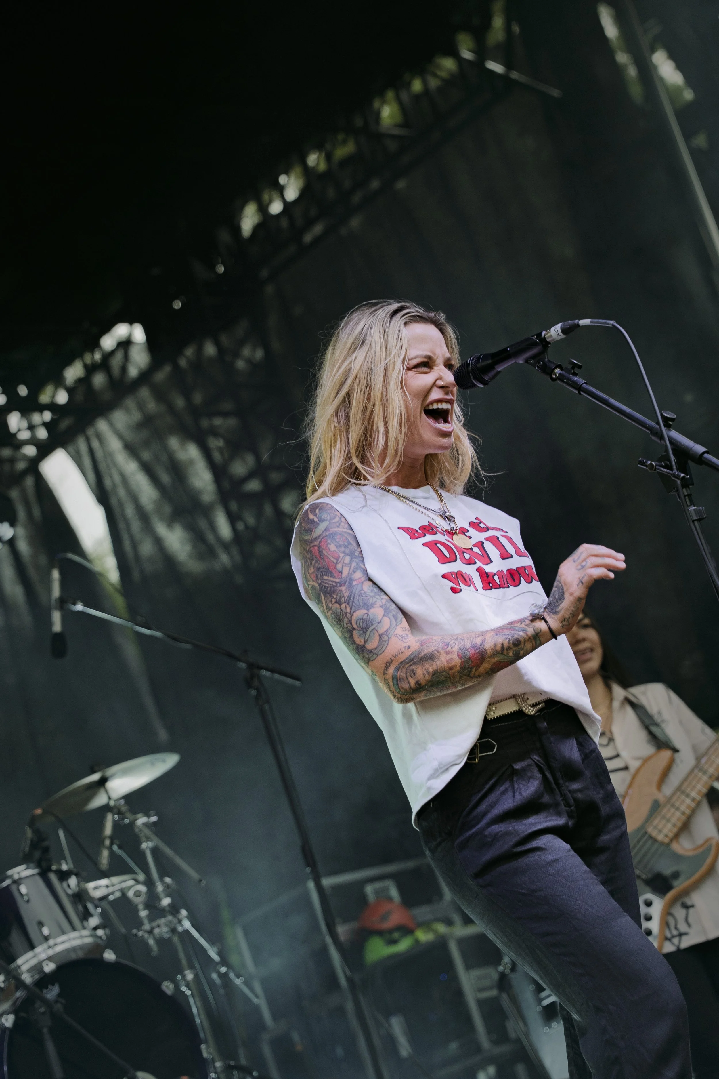 Gin Wigmore performing live at Distilled Invercargill