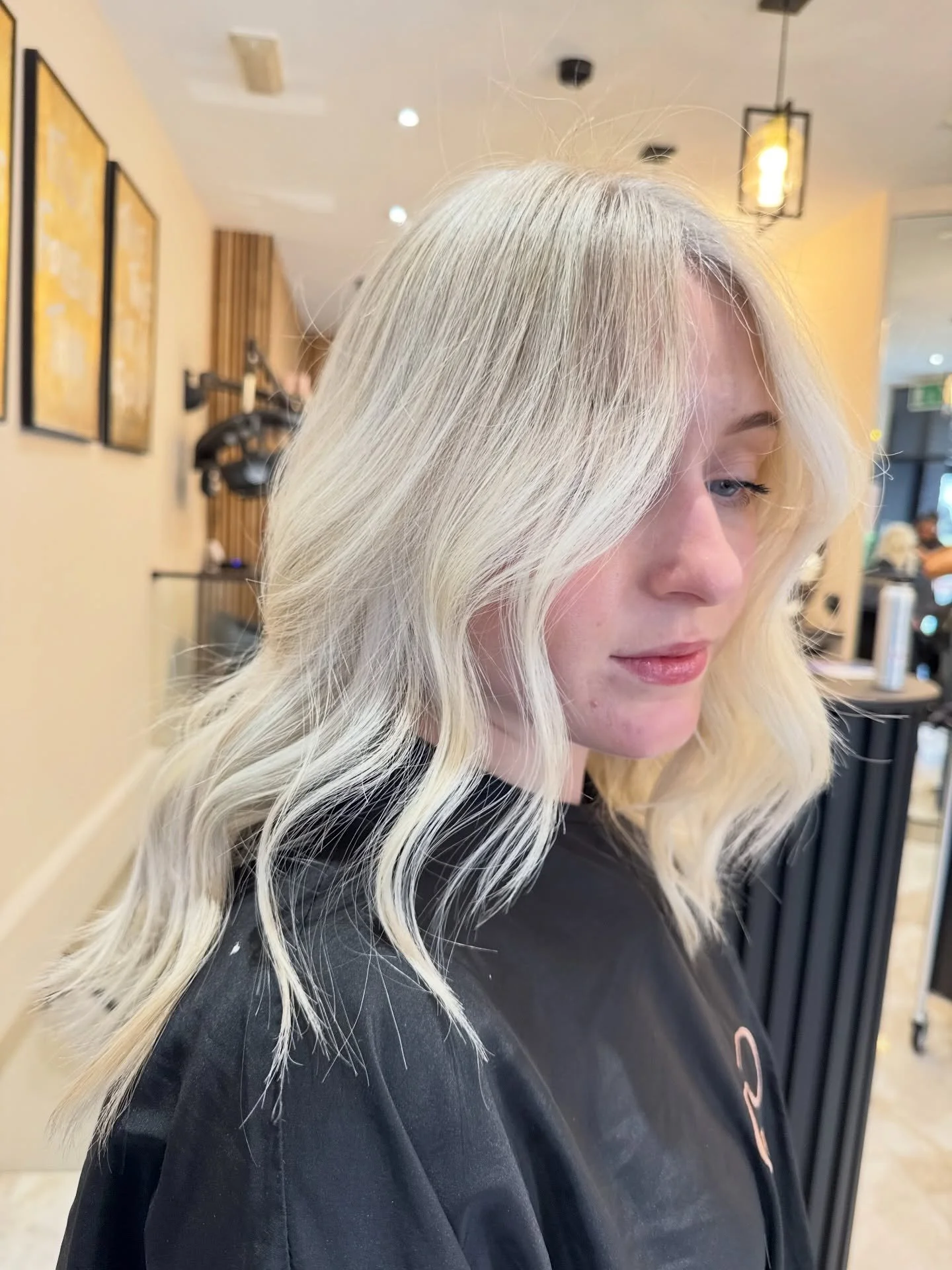 New year, new level of blonde ✨

#blondehair
#blondebalayage
#livedinblonde
#luxuryblonde
#cleanblonde
#brightblonde
#healthyblonde