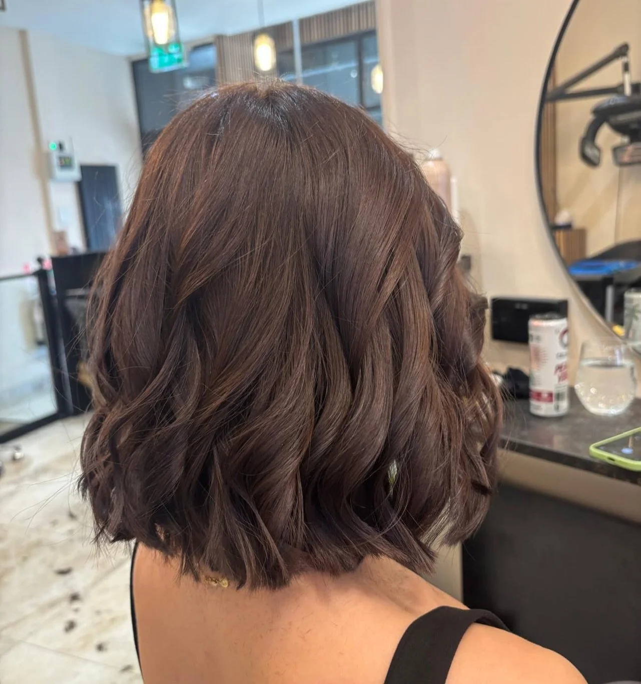 Soft textured bob with rich brunette tones 🤎

#newhair #hairrefresh #fulhamhair #glossyhair #brunette