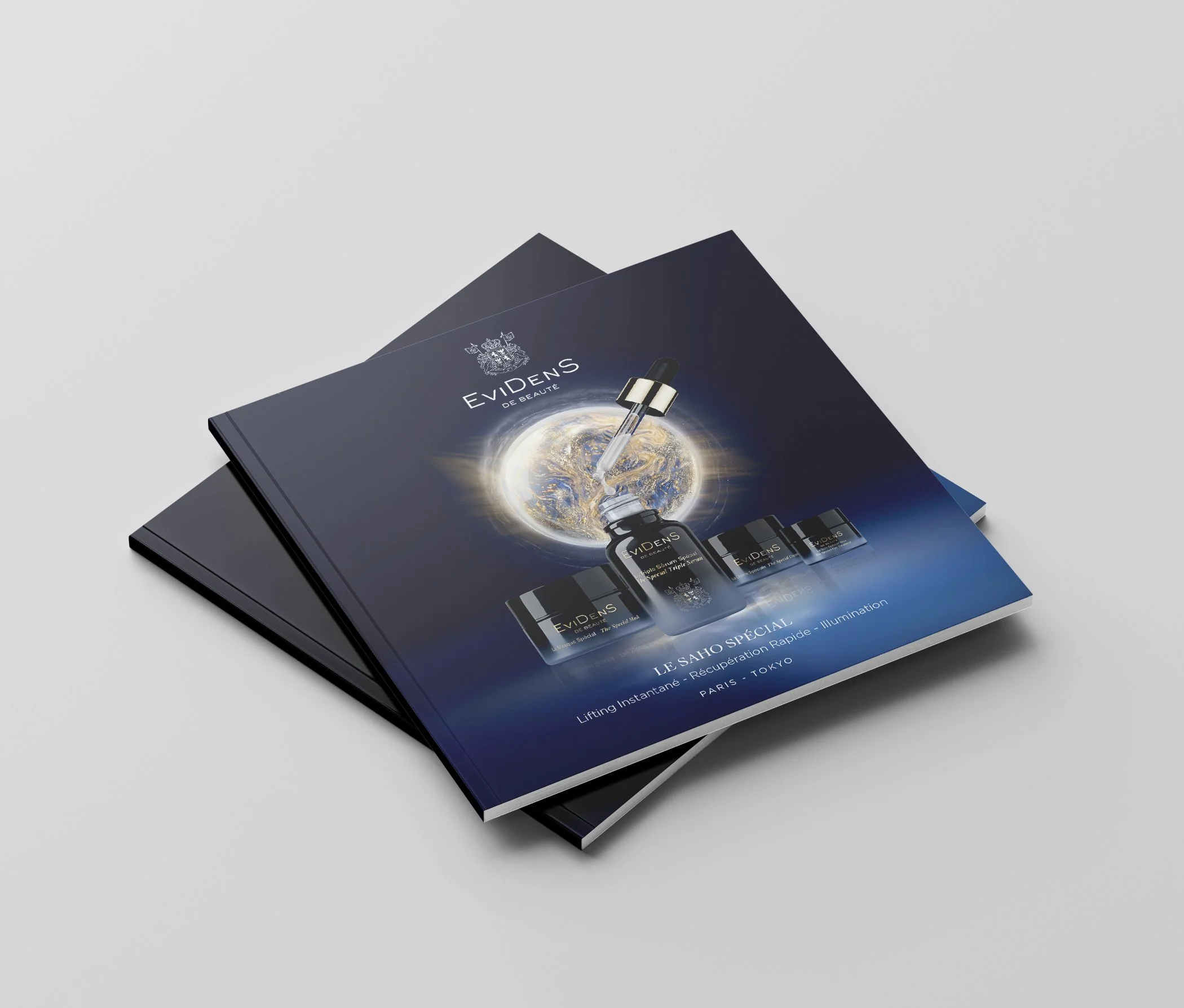 Perfect_Binding_Brochure_Mockup_3 copie.jpg