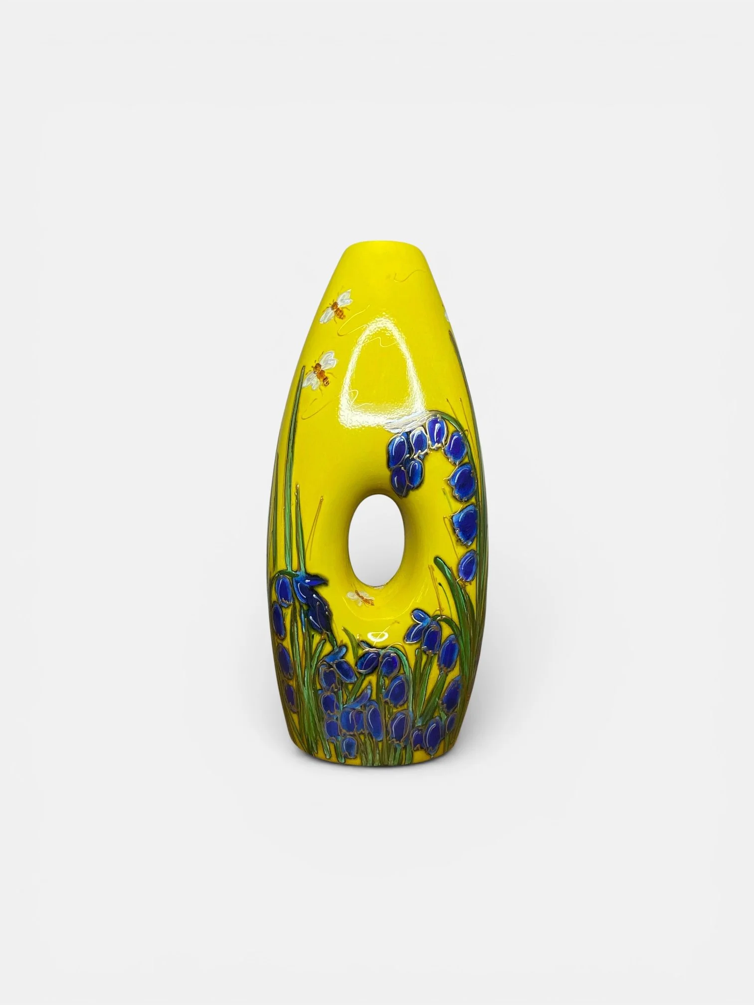 The Creative World of the Renowned Ceramic Artist, Anita Harris