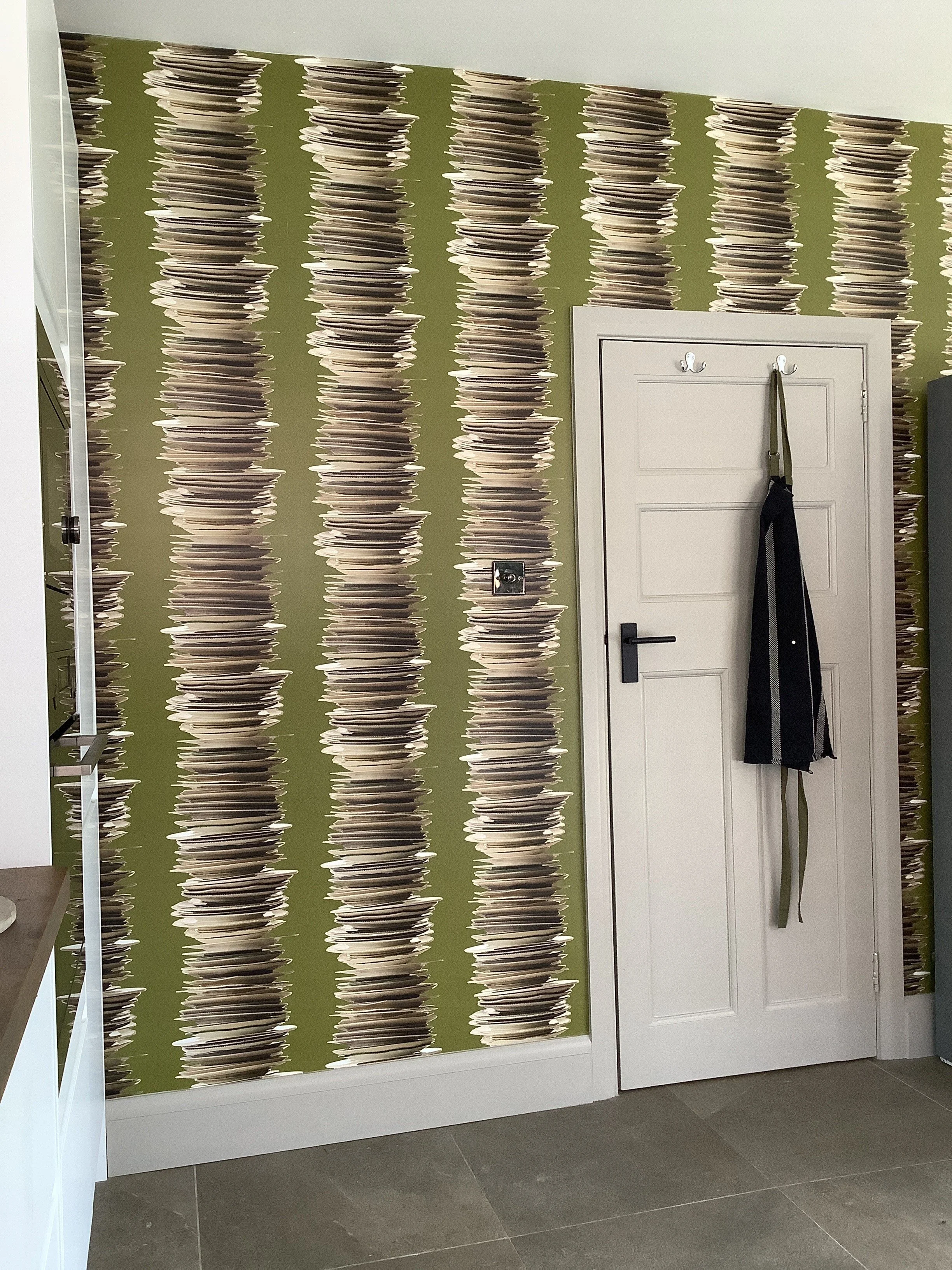 Plates - Two Stacks