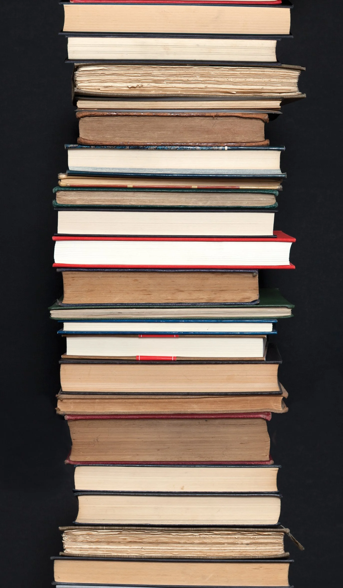 bookspages-6911c95b16ae7.jpg