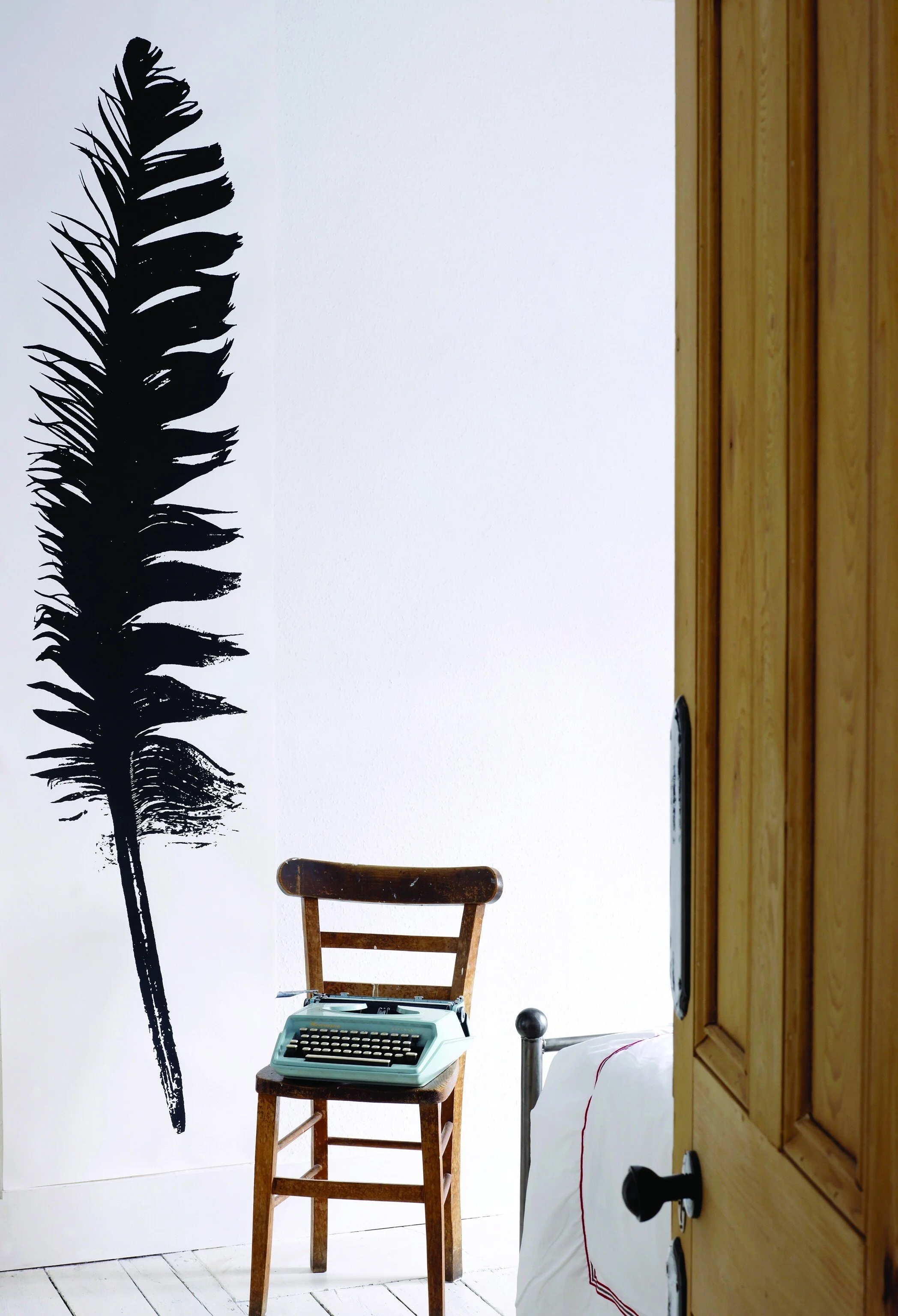 open-feather-tracy-kendall-1-8995dffa8390e392fdbd0b731851e6e9.jpg