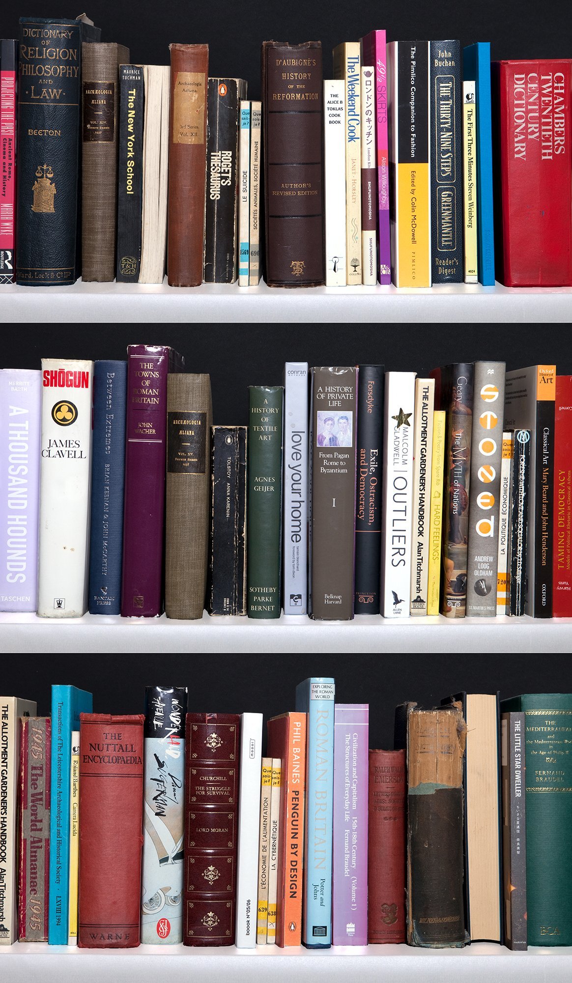 tracykendallbookshelvesblackfreematch250722-6911c9a176804.jpg