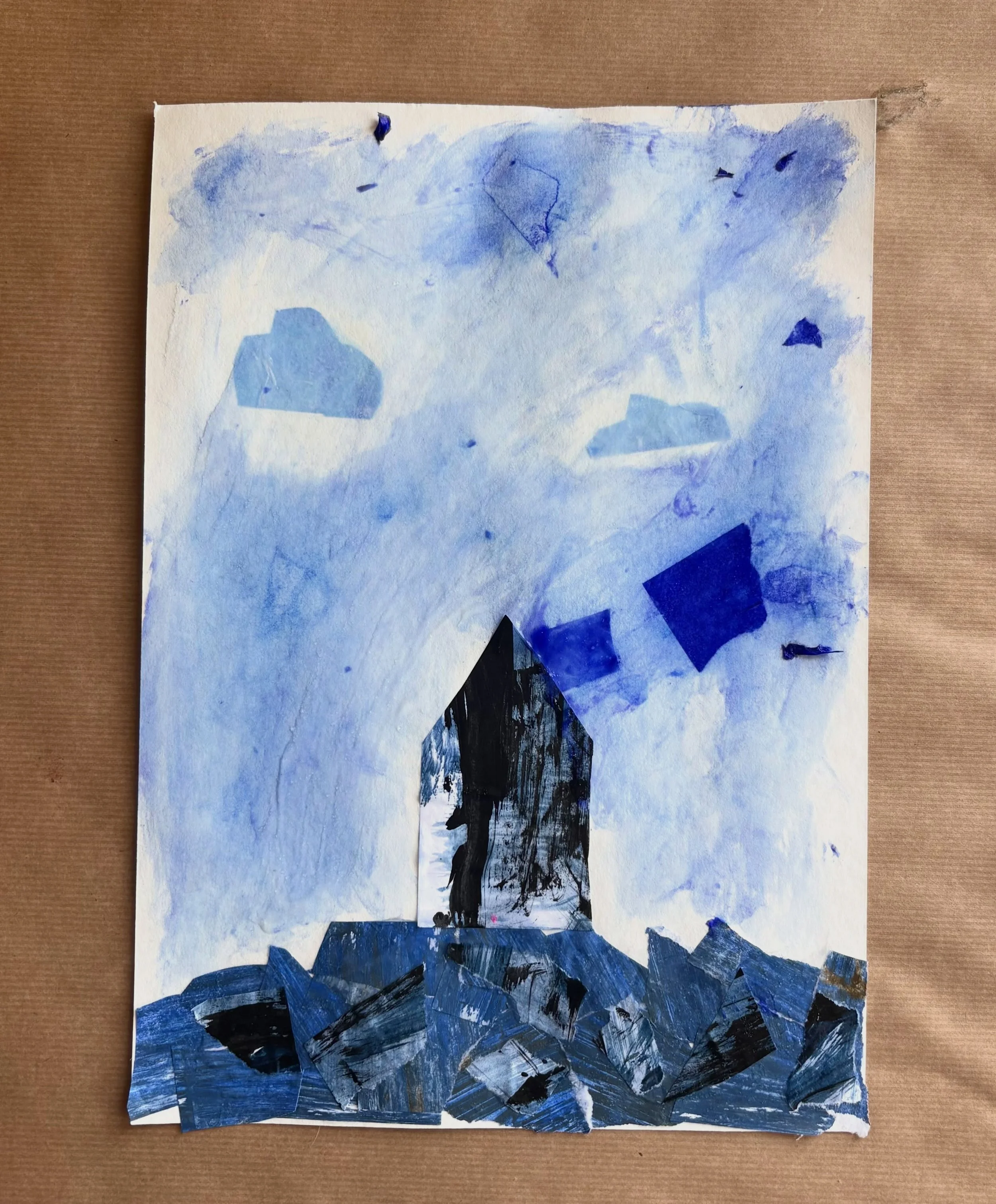 De eerste offici&euml;le les van de groene geit!
Gure wind en hoge golven. Hoe zou het zijn om te wonen in een huisje aan zee? 
#collage #kinderkunst #knutselen
