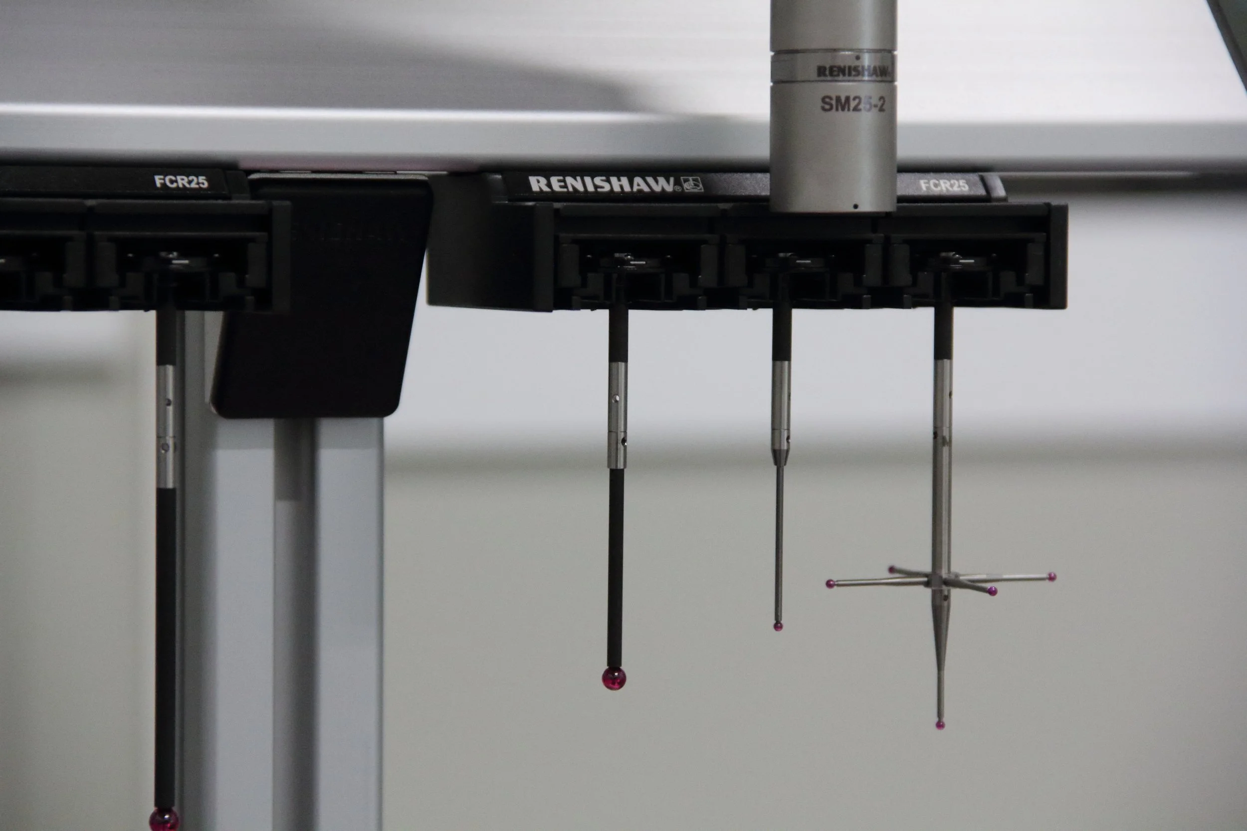 Rack di tastatori per CMM.