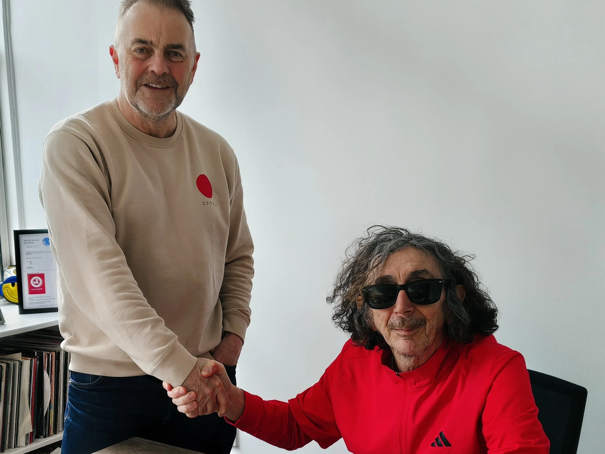 Bobby Bluebell Re-Signs with Notting Hill Music