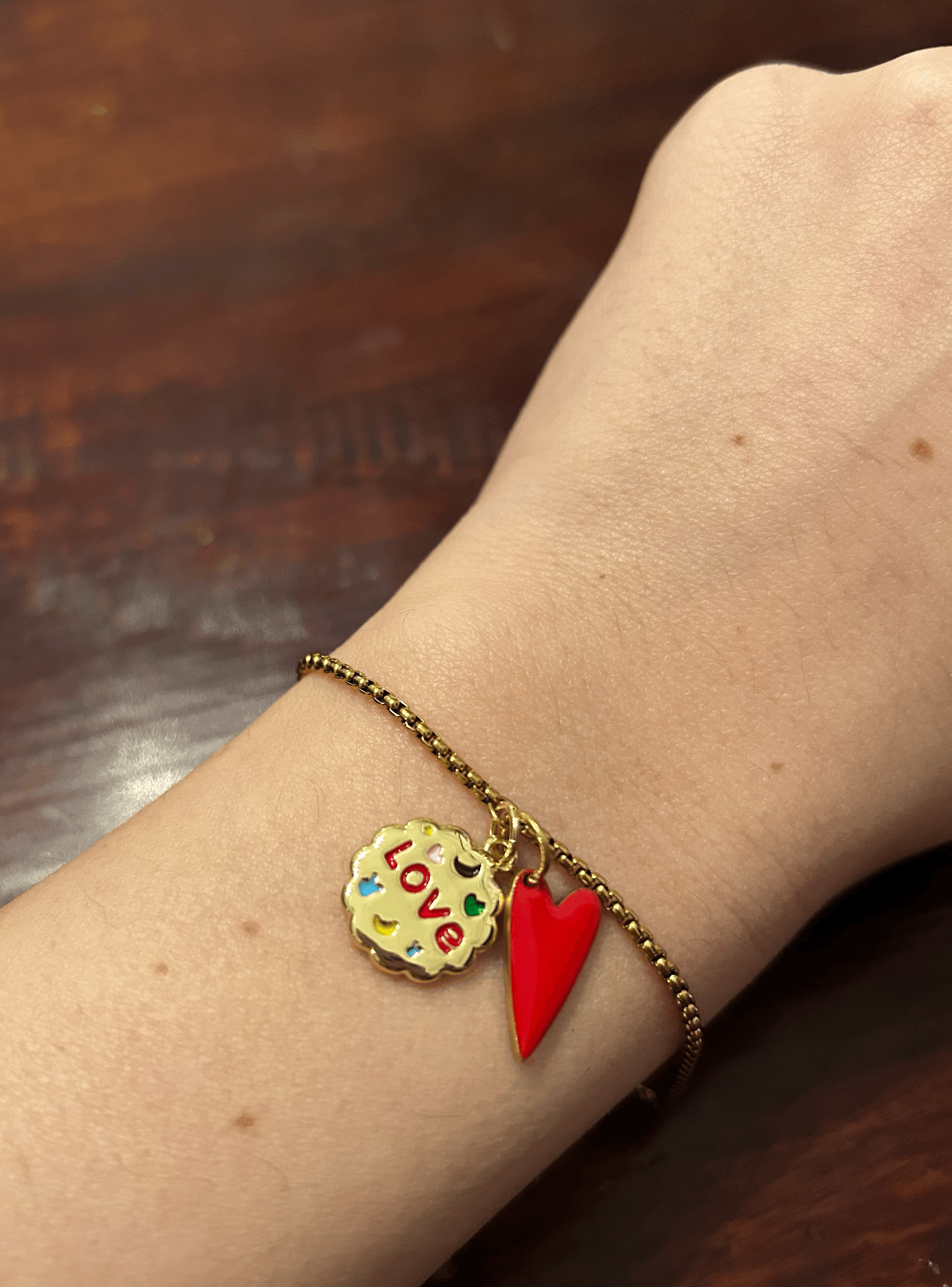 Bracciale regolabile