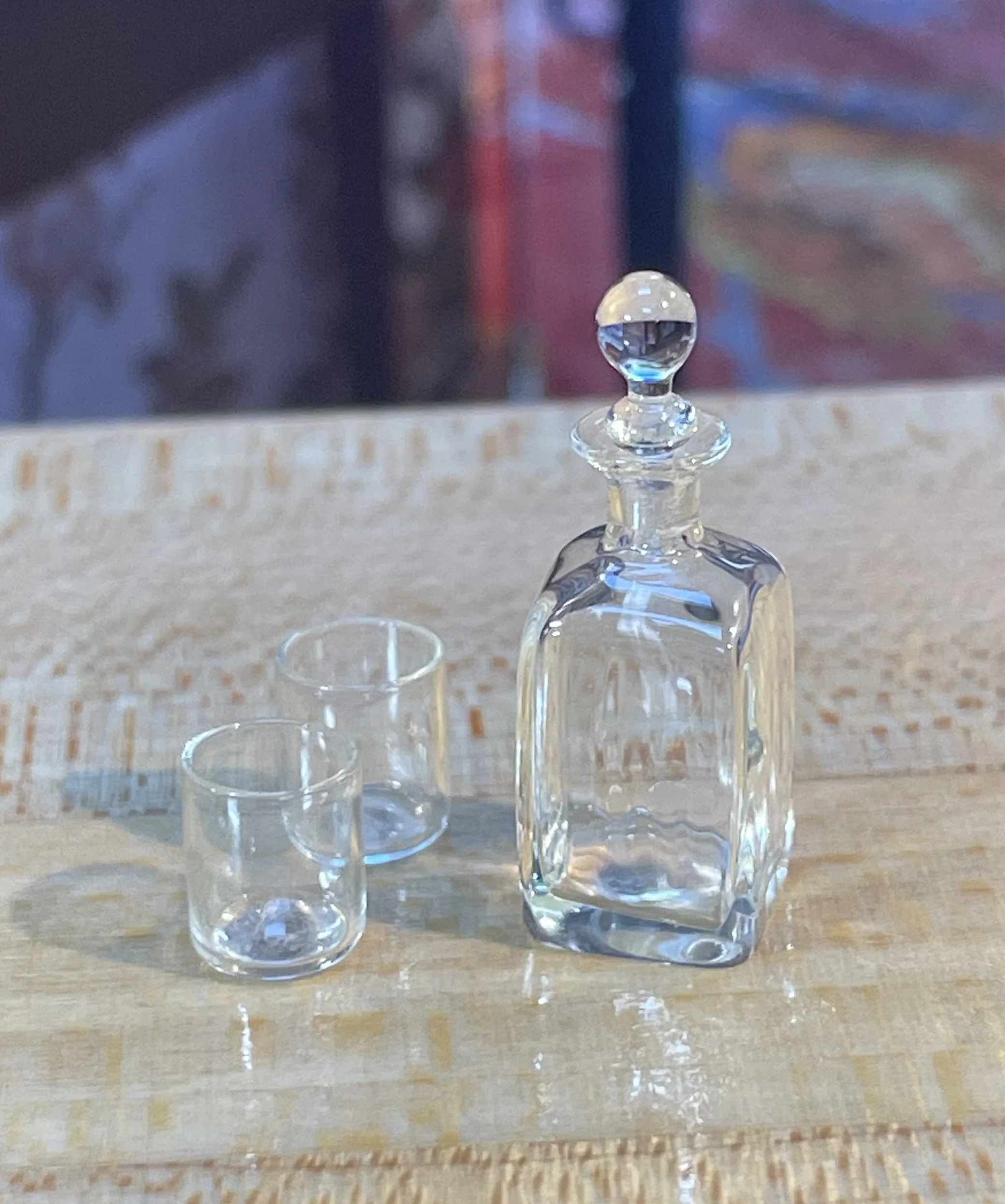 Glass decanter & glasses