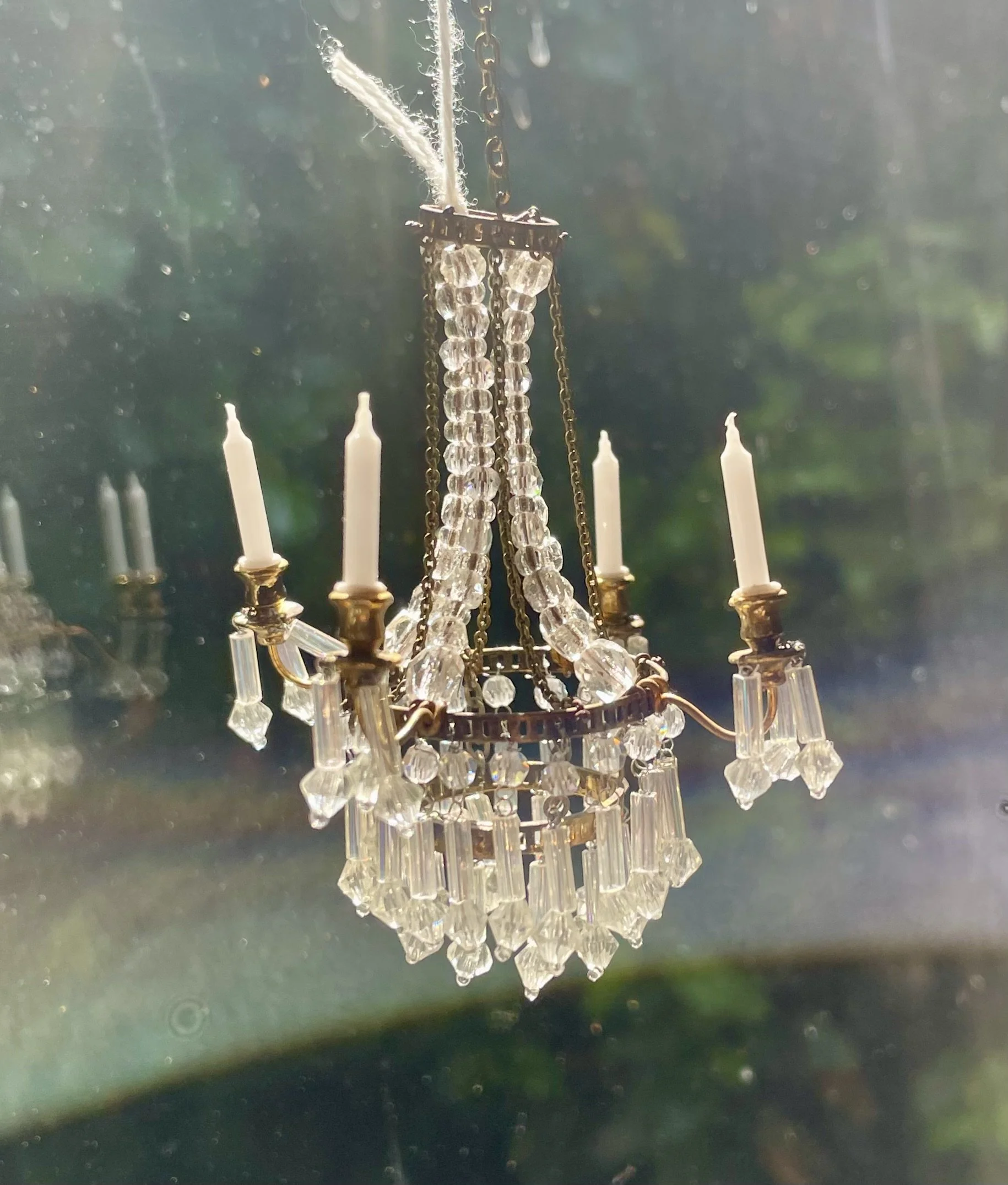 4 arm chandelier ( non electrified )