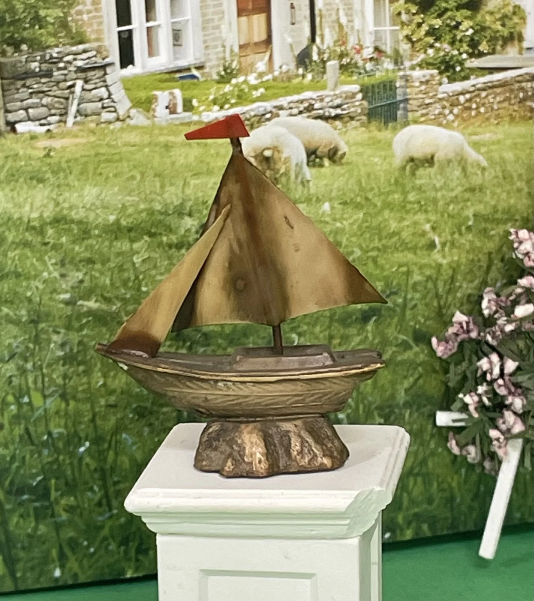 Decorative sailing ship