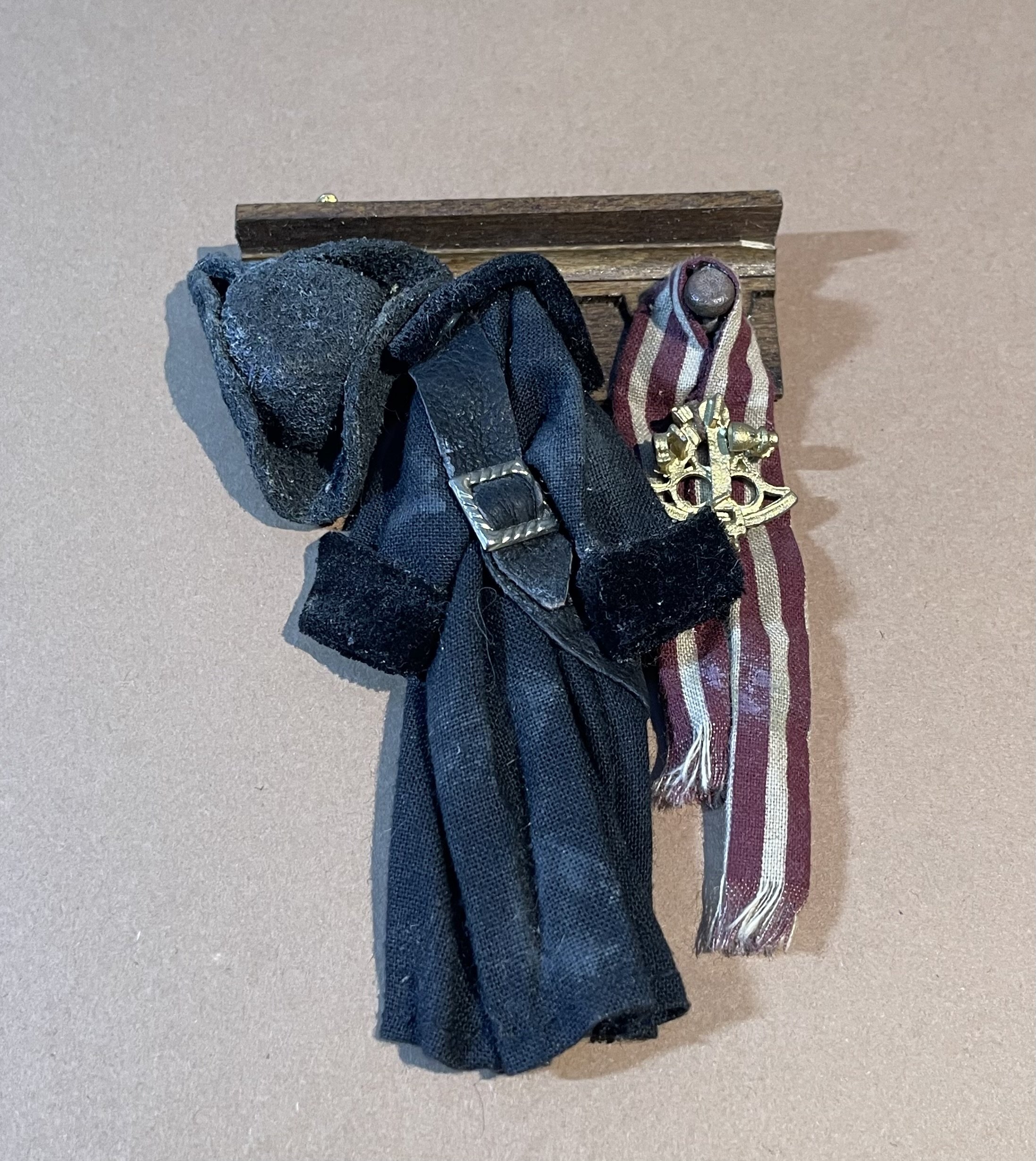 Shelf & hanging uniform