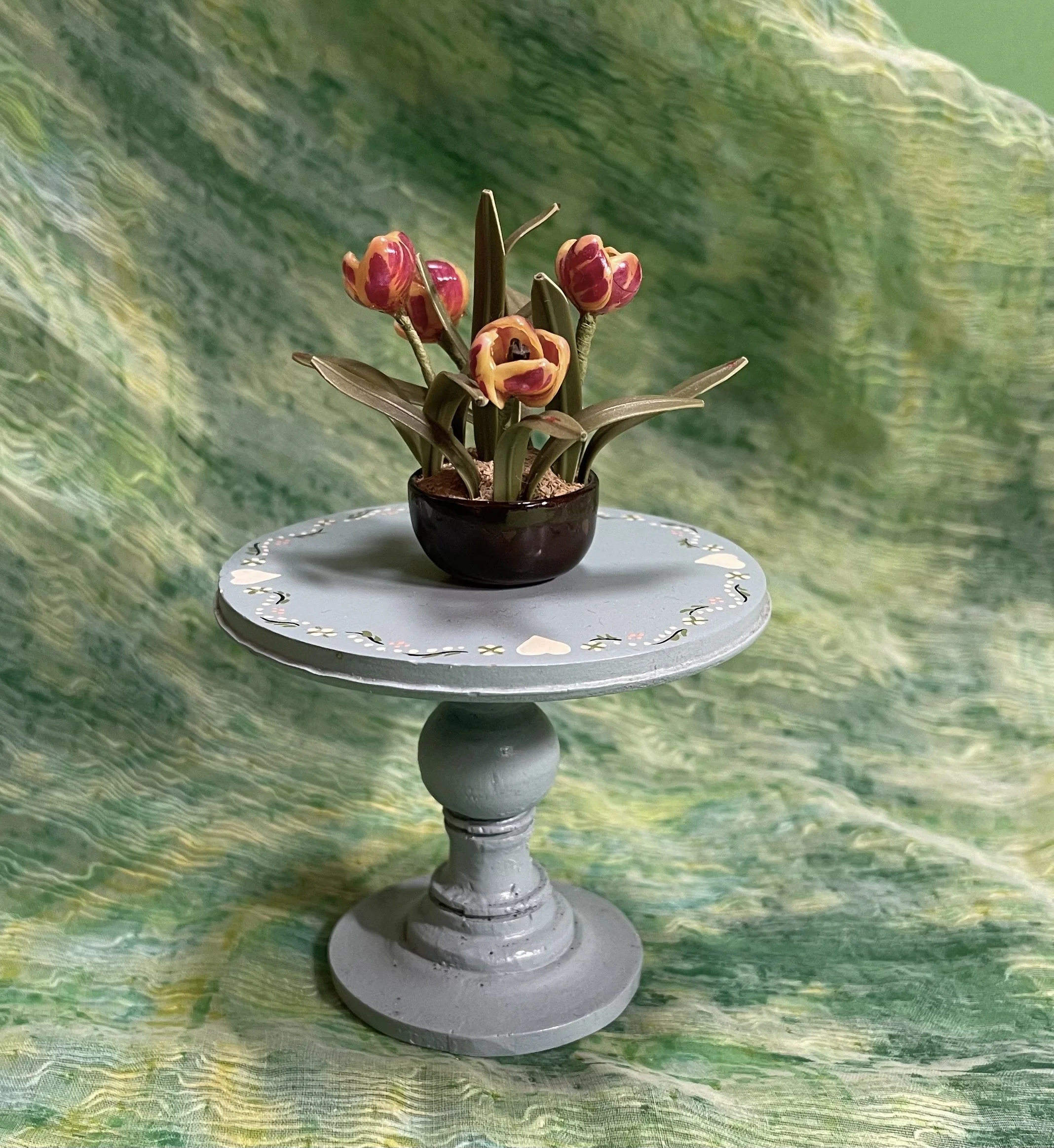 Hand painted round table