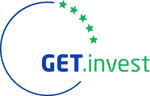 Logo du site GET.invest avec une arc de 8 étoiles vertes et bleues.
