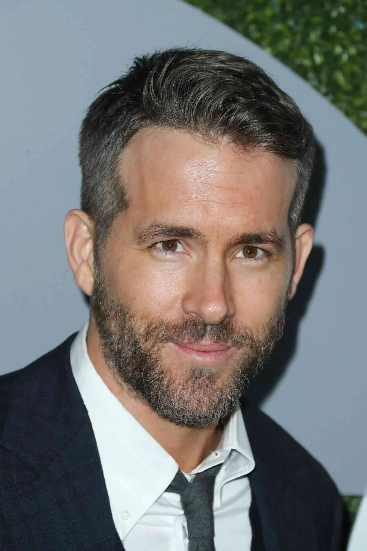 Ryan+Reynolds_compressed.jpeg