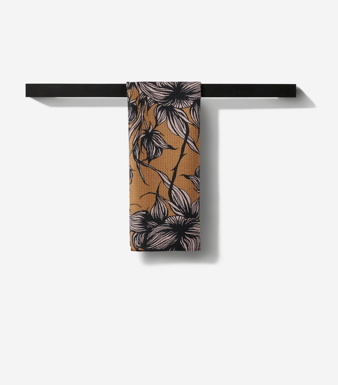 stay saffron teatowel 4.png