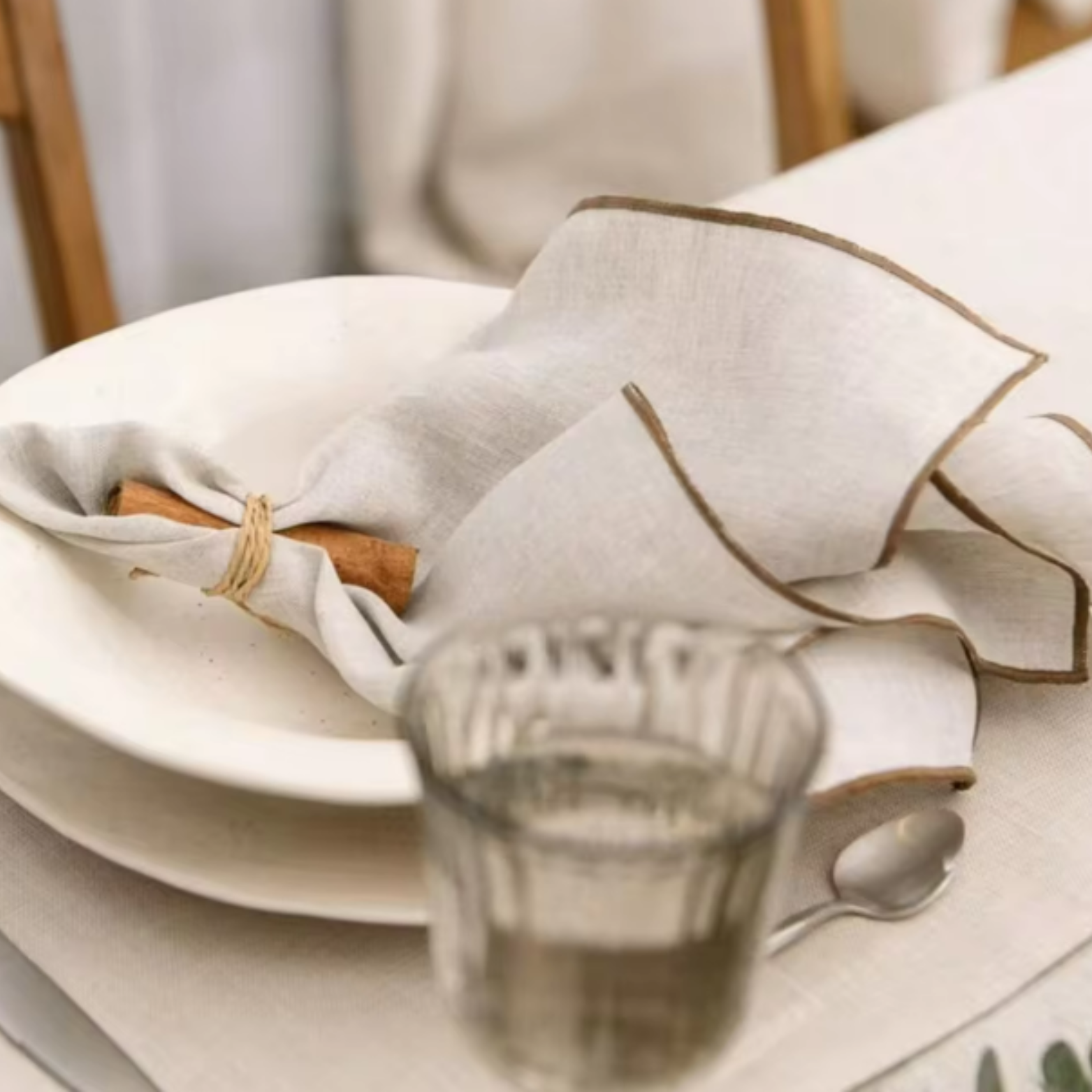 Tan Brown Edged Natural Cotton Napkin, 40x40cm