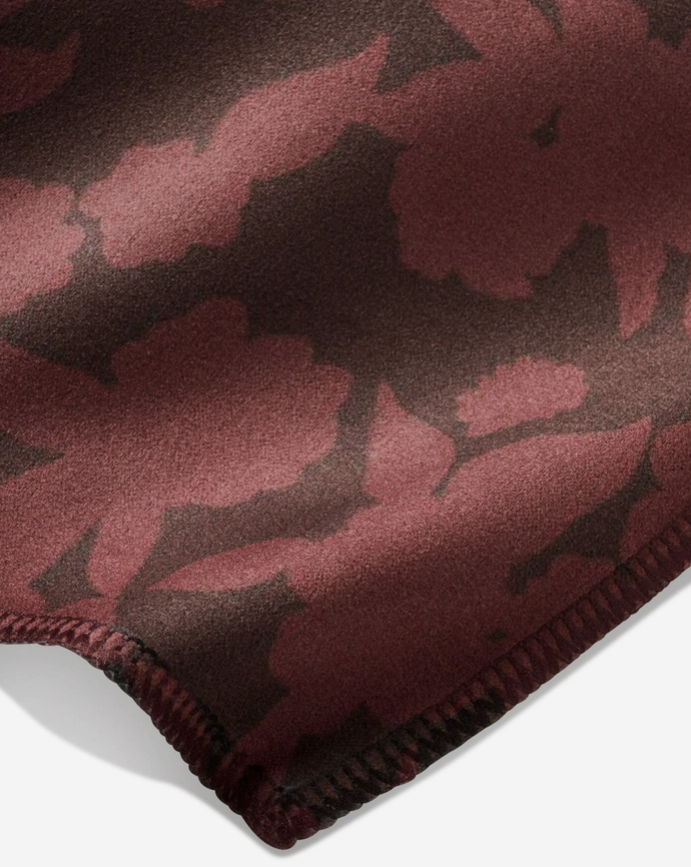 wild wood maroon napkins 2.png