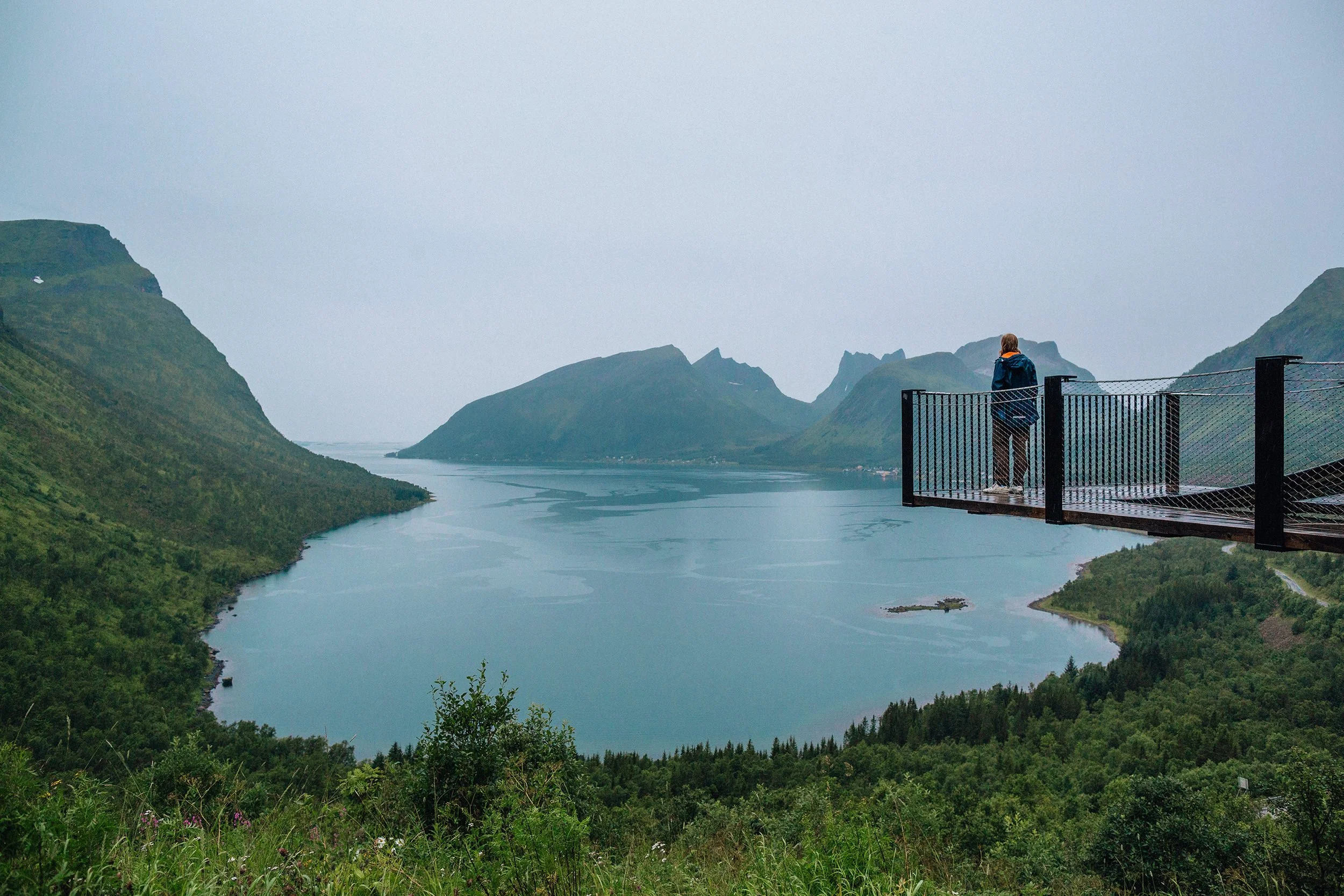 Utkikkspunkt ved Bergsbotn i Senja av Code arkitektur. 