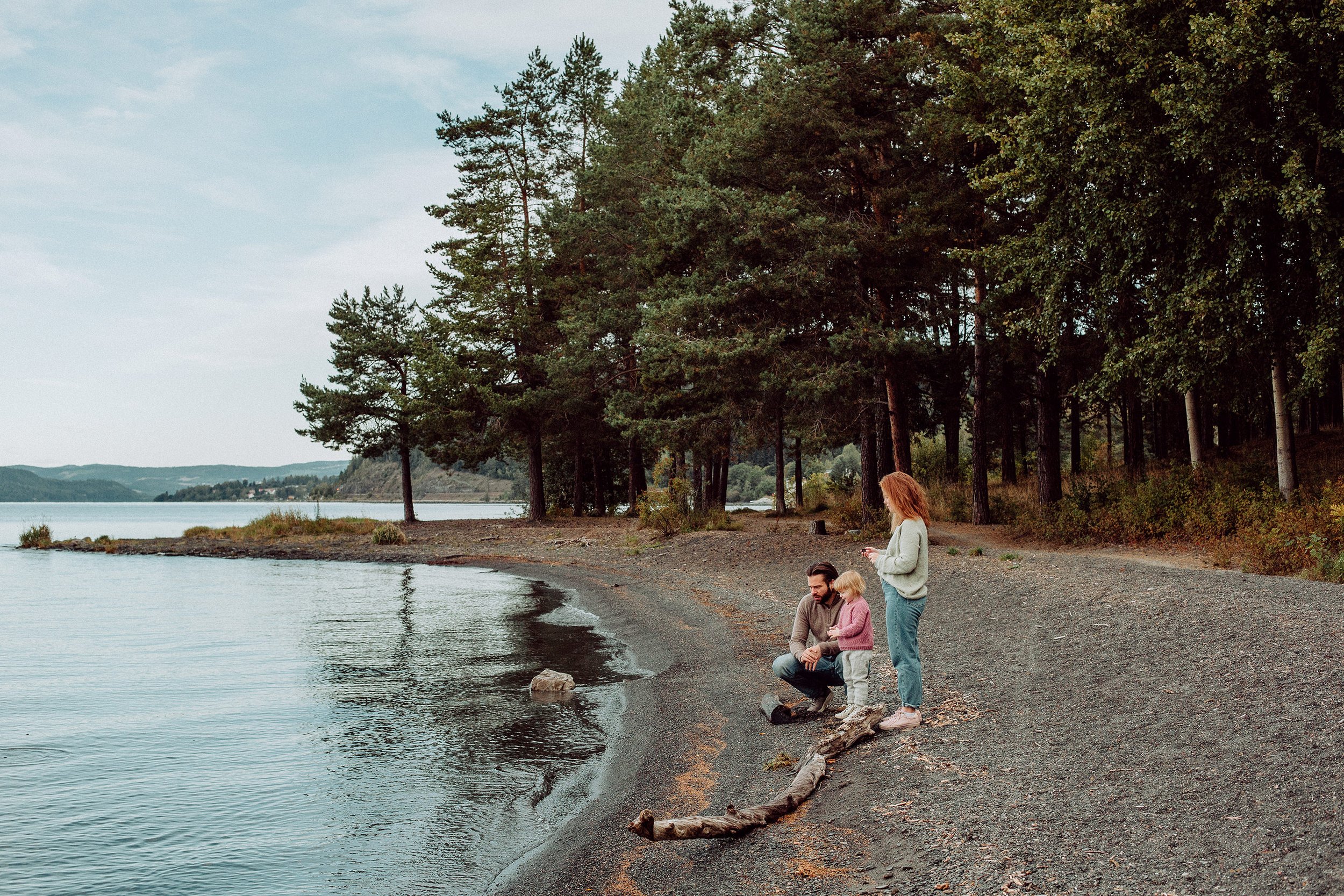 Familiefotografering ved Mjøsa.