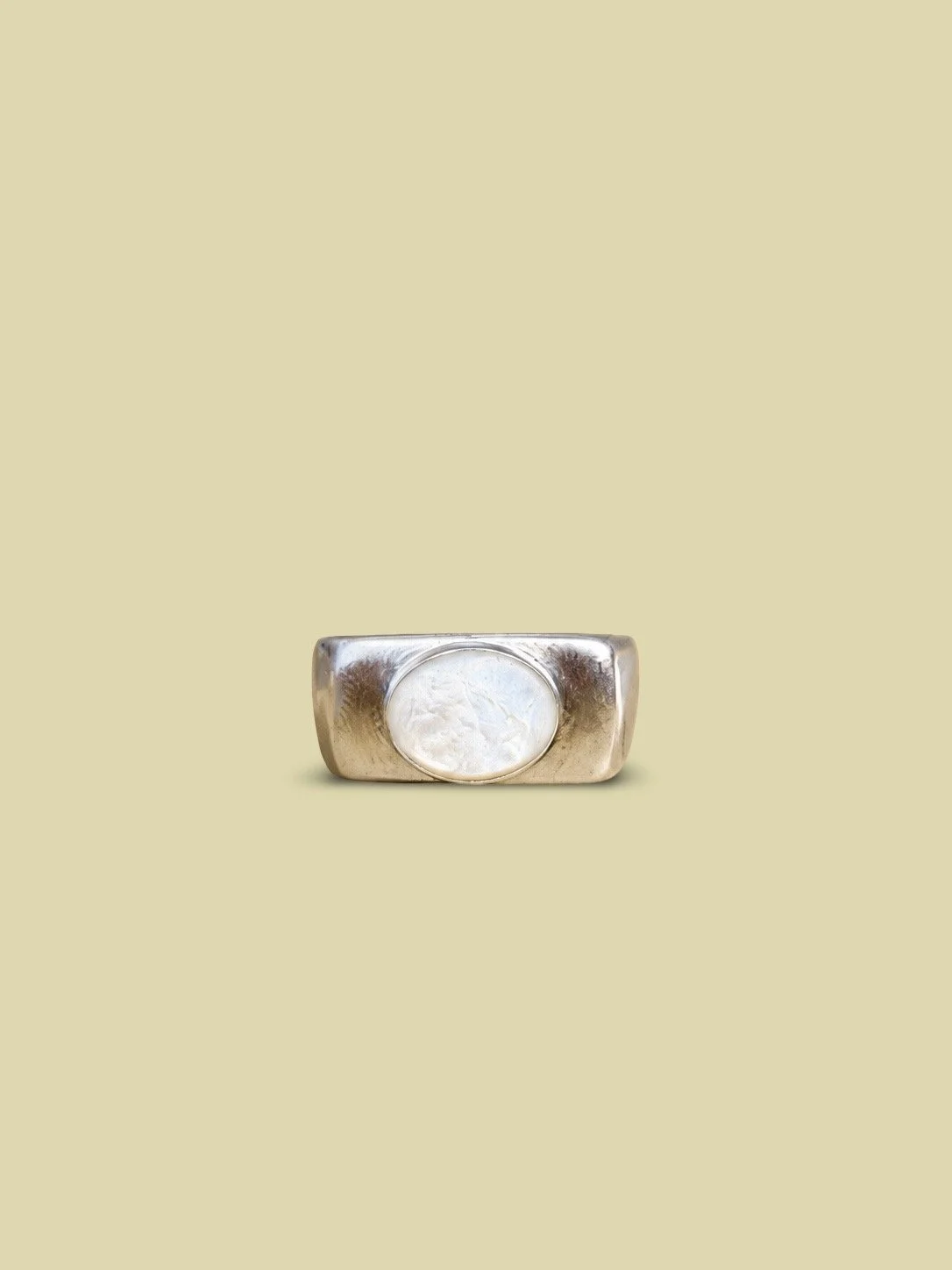 Mother of Pearl Signet