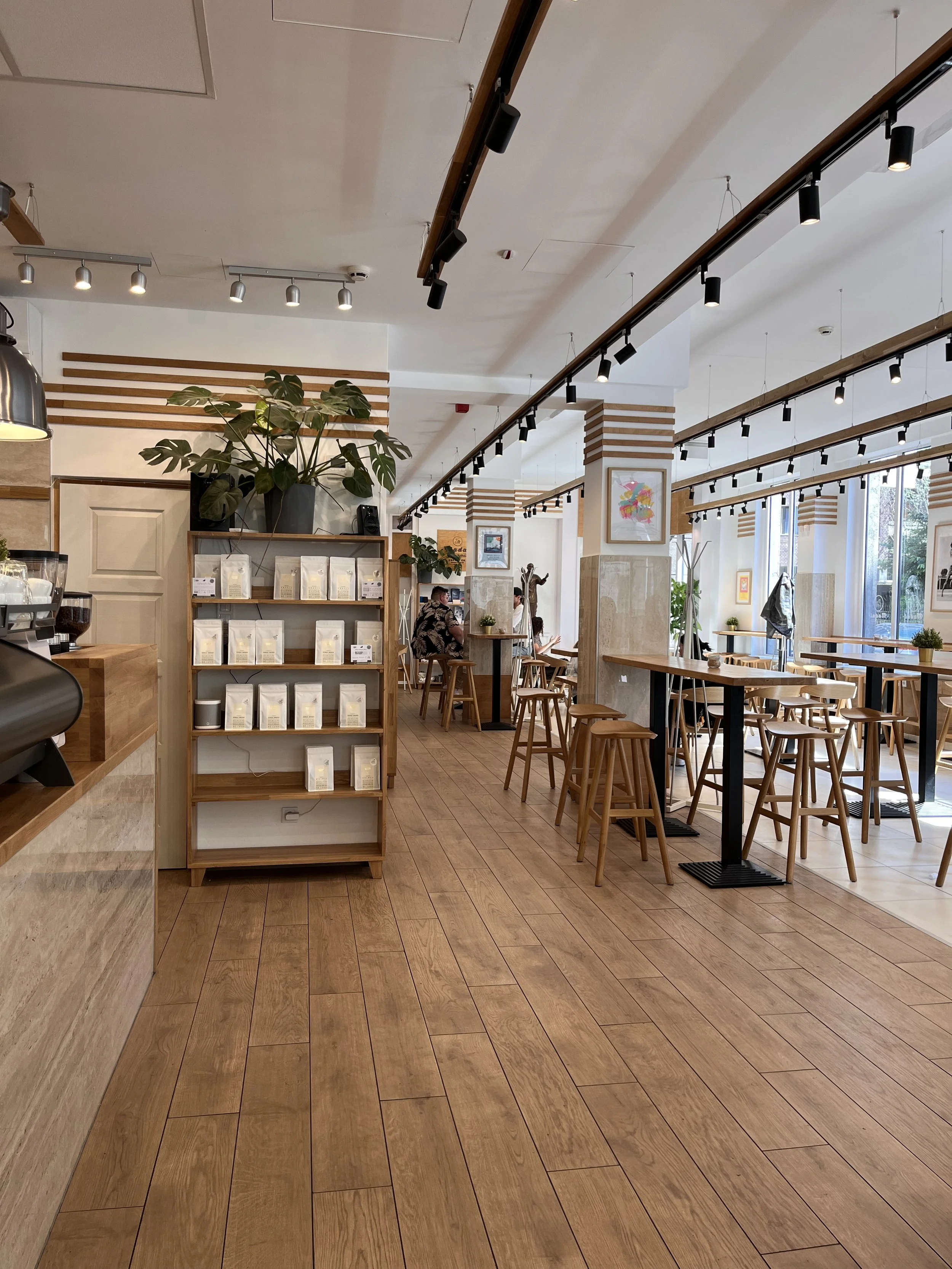 Madal Coffee Shop Budapest