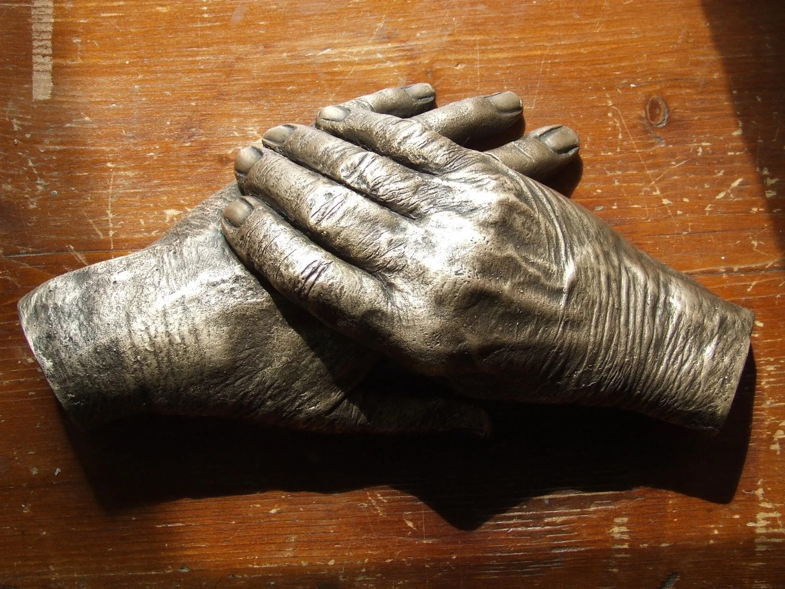 Bronze hand cast, 2024.