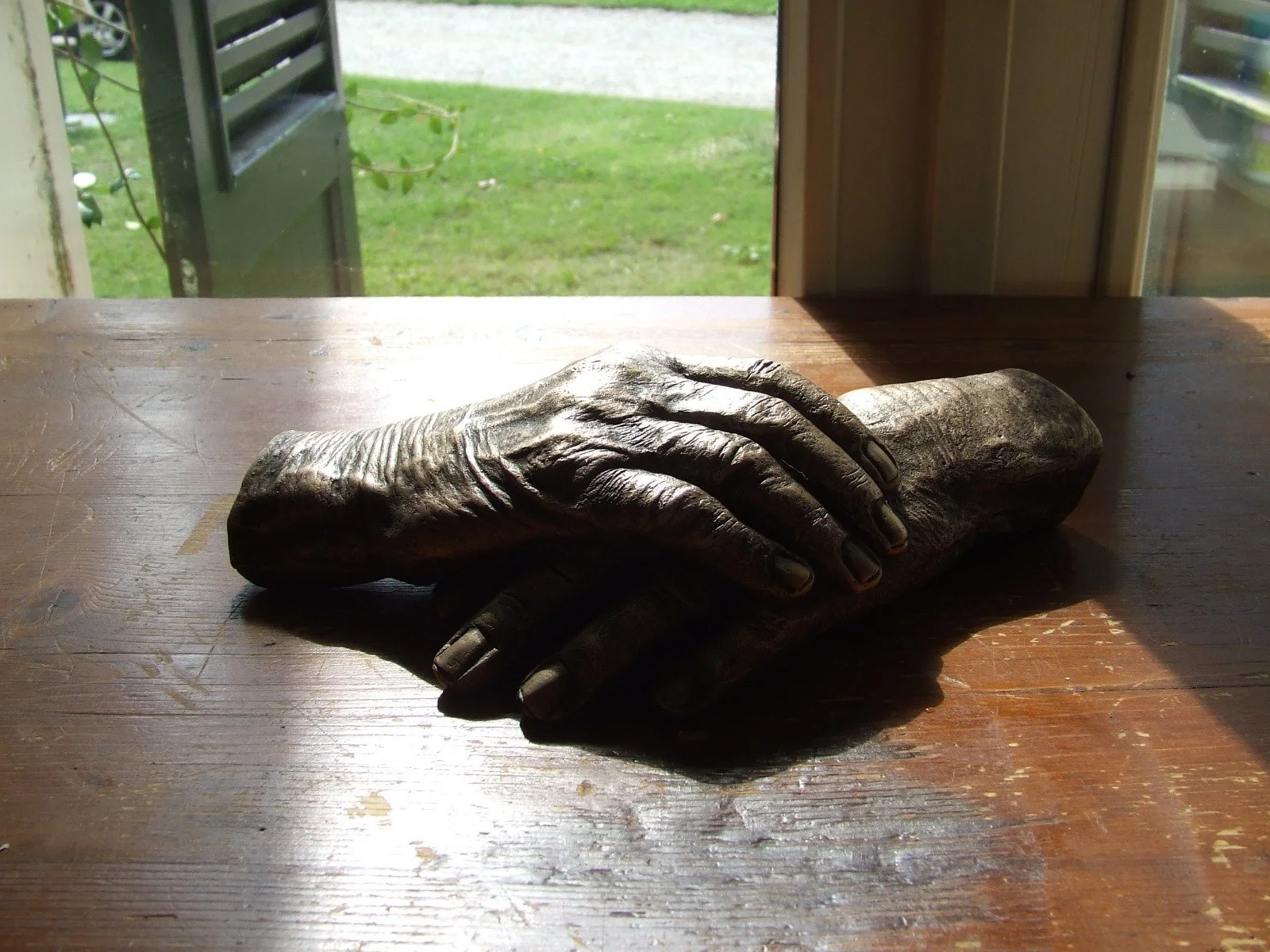 Bronze hand cast, 2024.