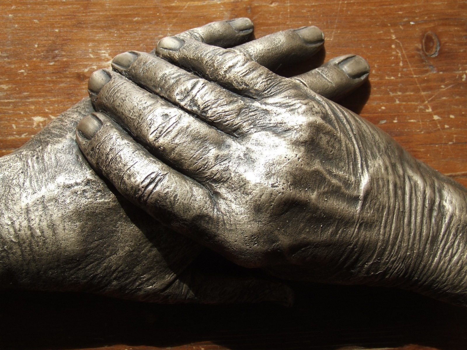 Bronze hand cast, 2024.
