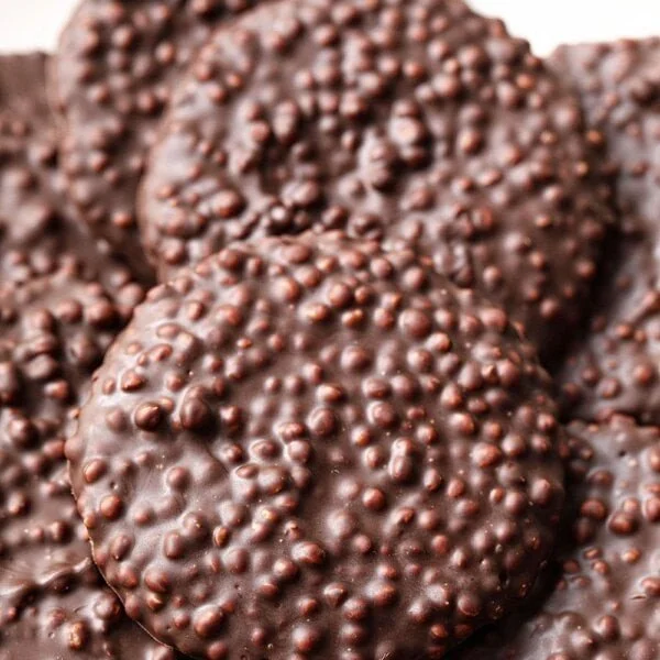 Chocolate Peanut Butter Quinoa Bites