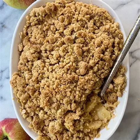Apple Crisp with Brown Sugar Crumble
