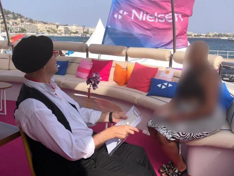 caricaturist-cannes-1.jpg