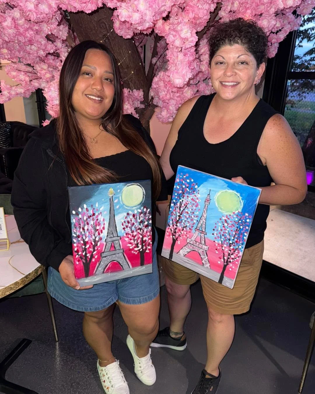 Cherry blossoms and the Eiffel Tower 

#cowtownpaints #mobilepaintparty #thingstodoinfortworthtx