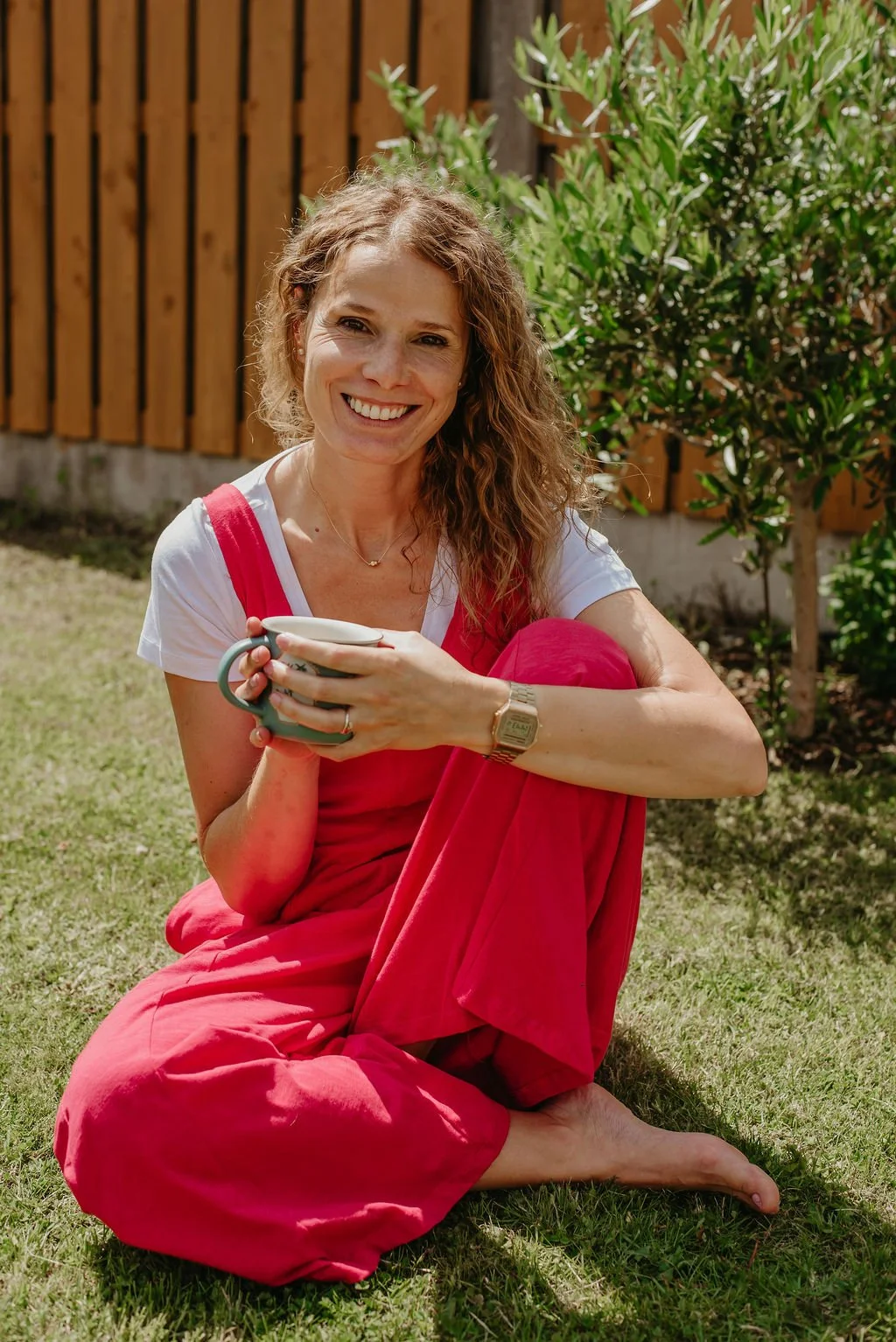 Naturopathic nutritionist in Cork and online combining food, nature, and slow living for personalised wellbeing support.